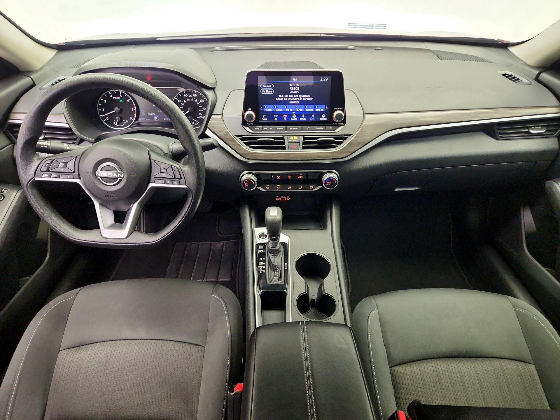 Thumbnail: 2025 Nissan Altima - 9