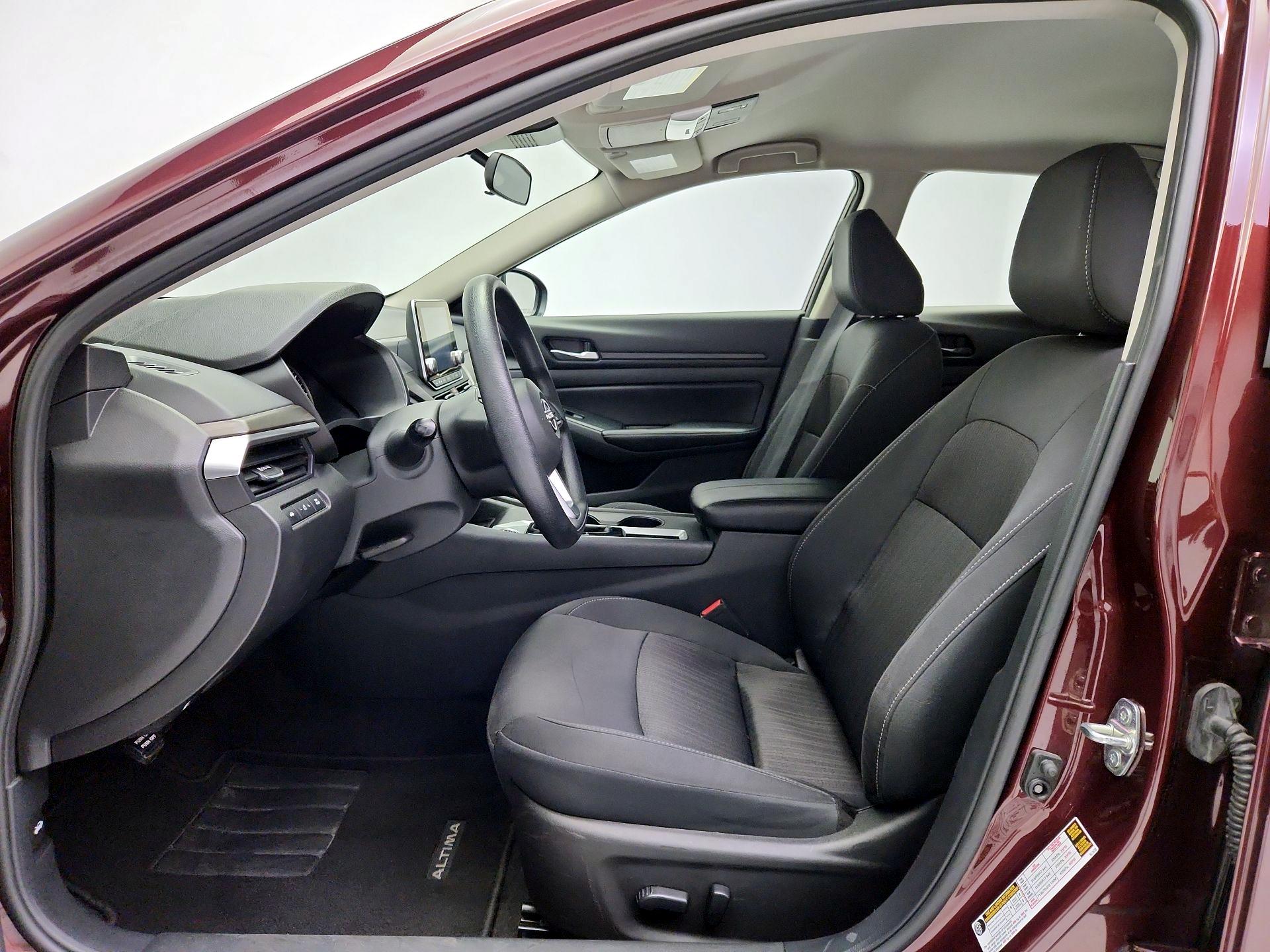 Thumbnail: 2025 Nissan Altima - 11