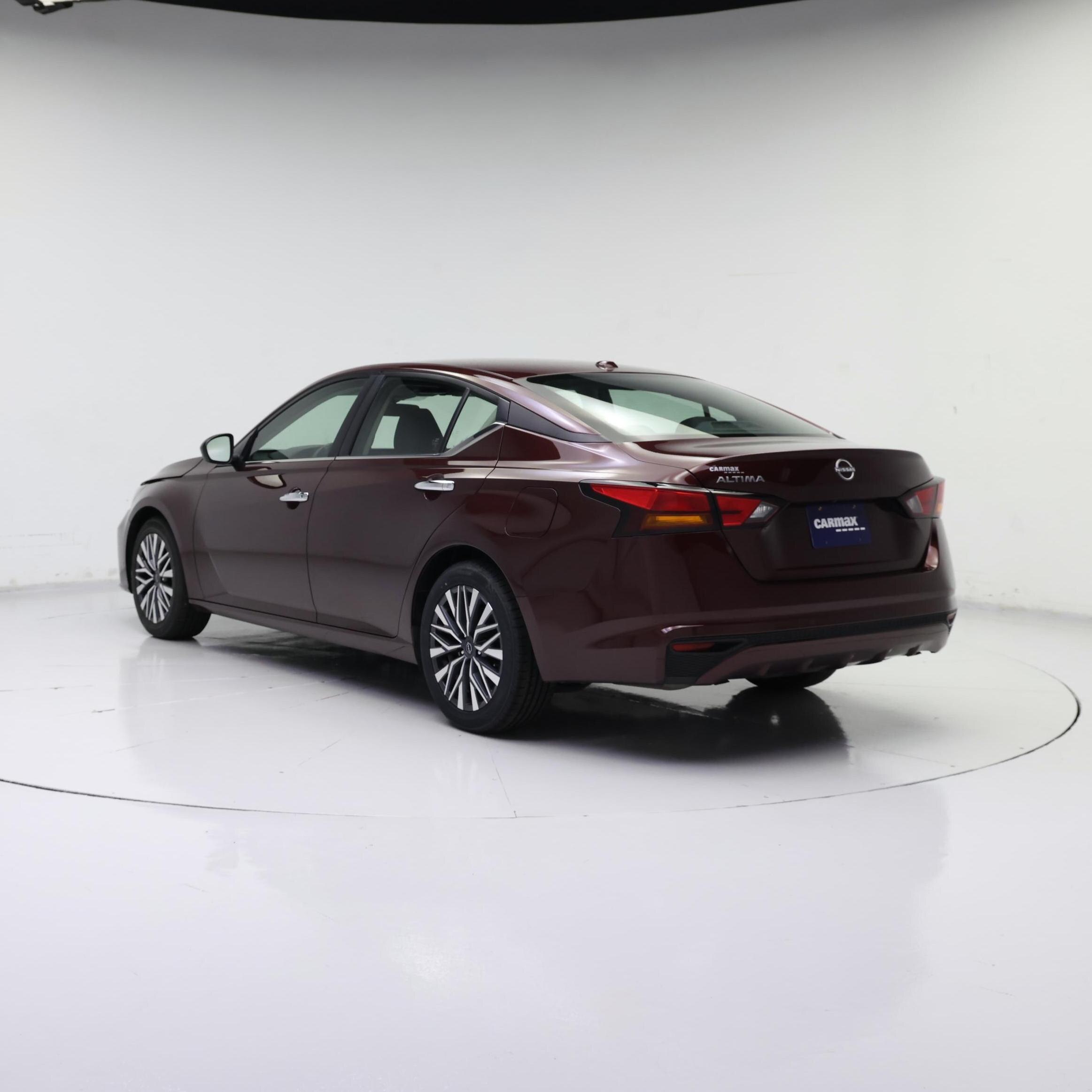 Thumbnail: 2025 Nissan Altima - 2