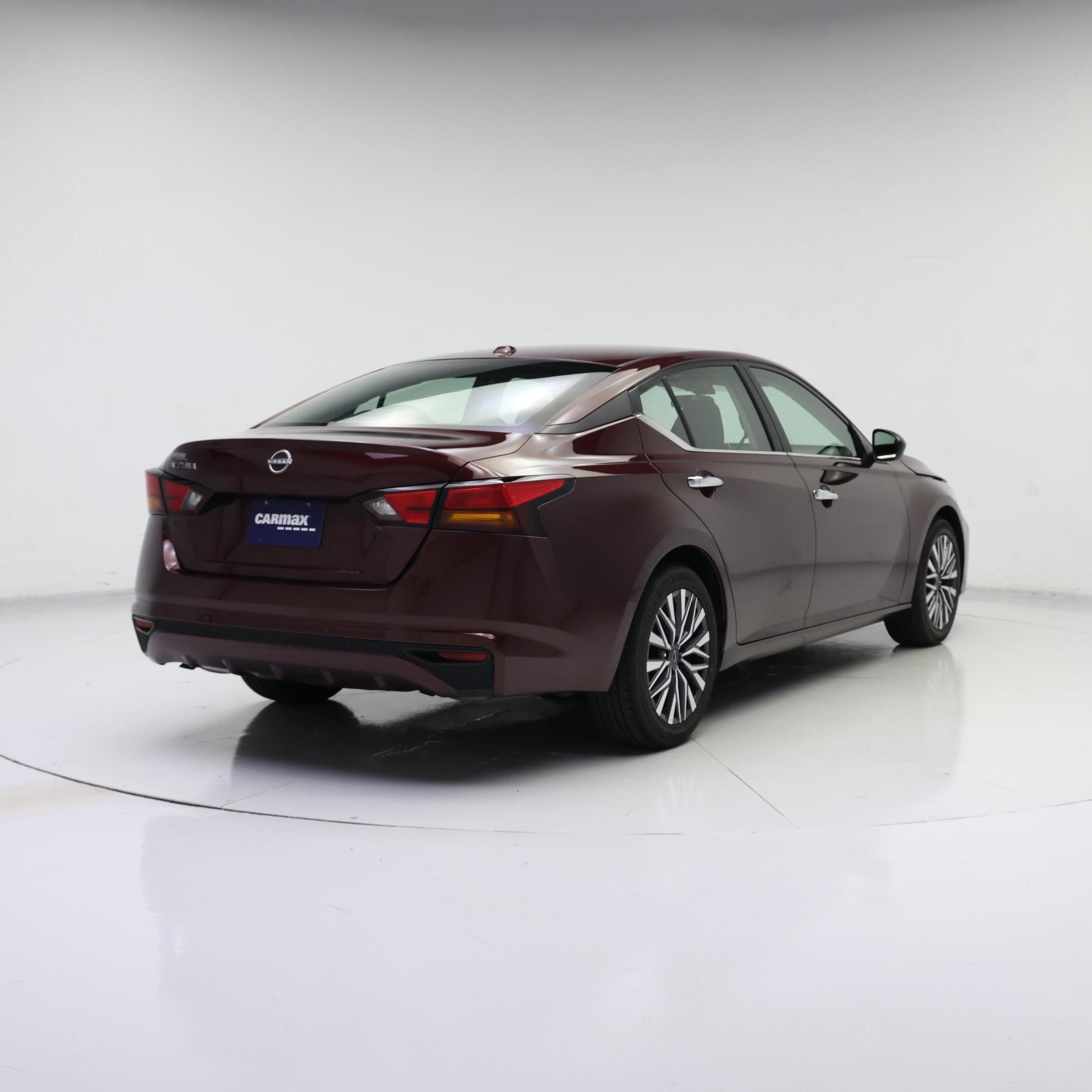 Thumbnail: 2025 Nissan Altima - 8