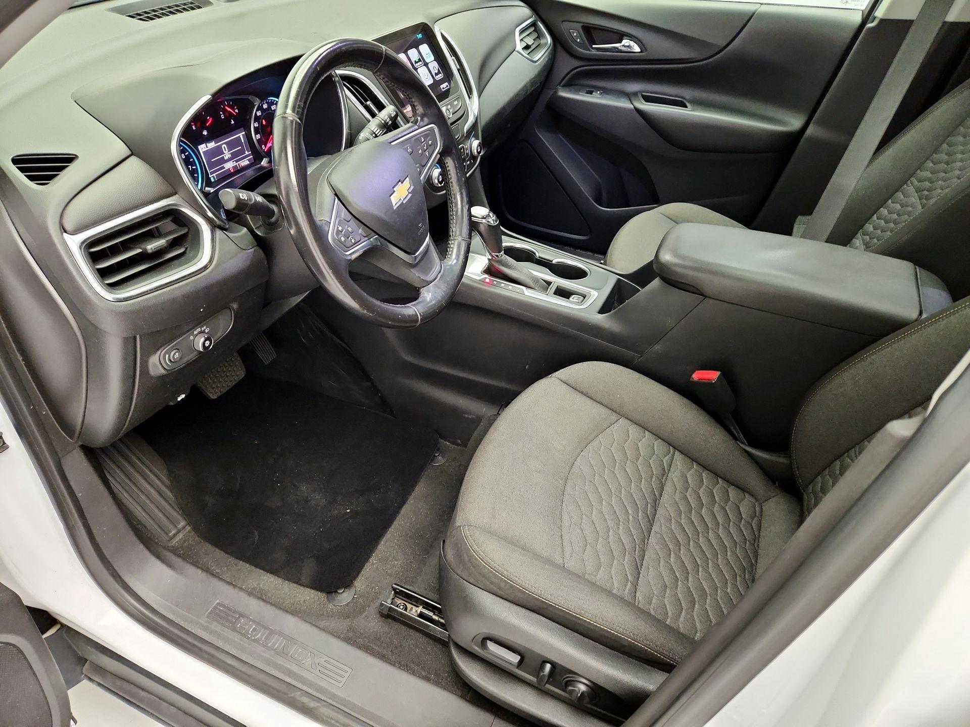 Thumbnail: 2018 Chevrolet Equinox - 11