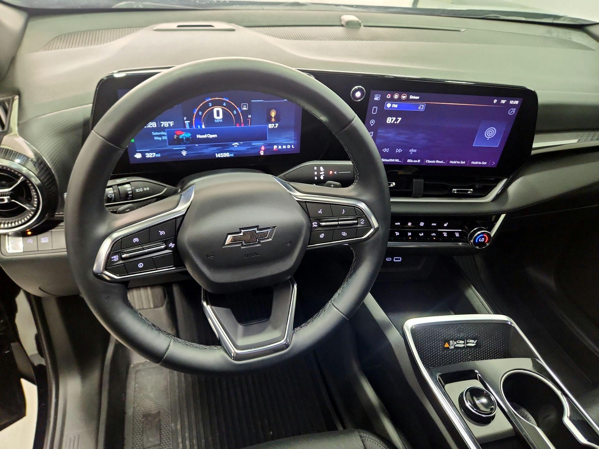 Thumbnail: 2026 Chevrolet Equinox - 9