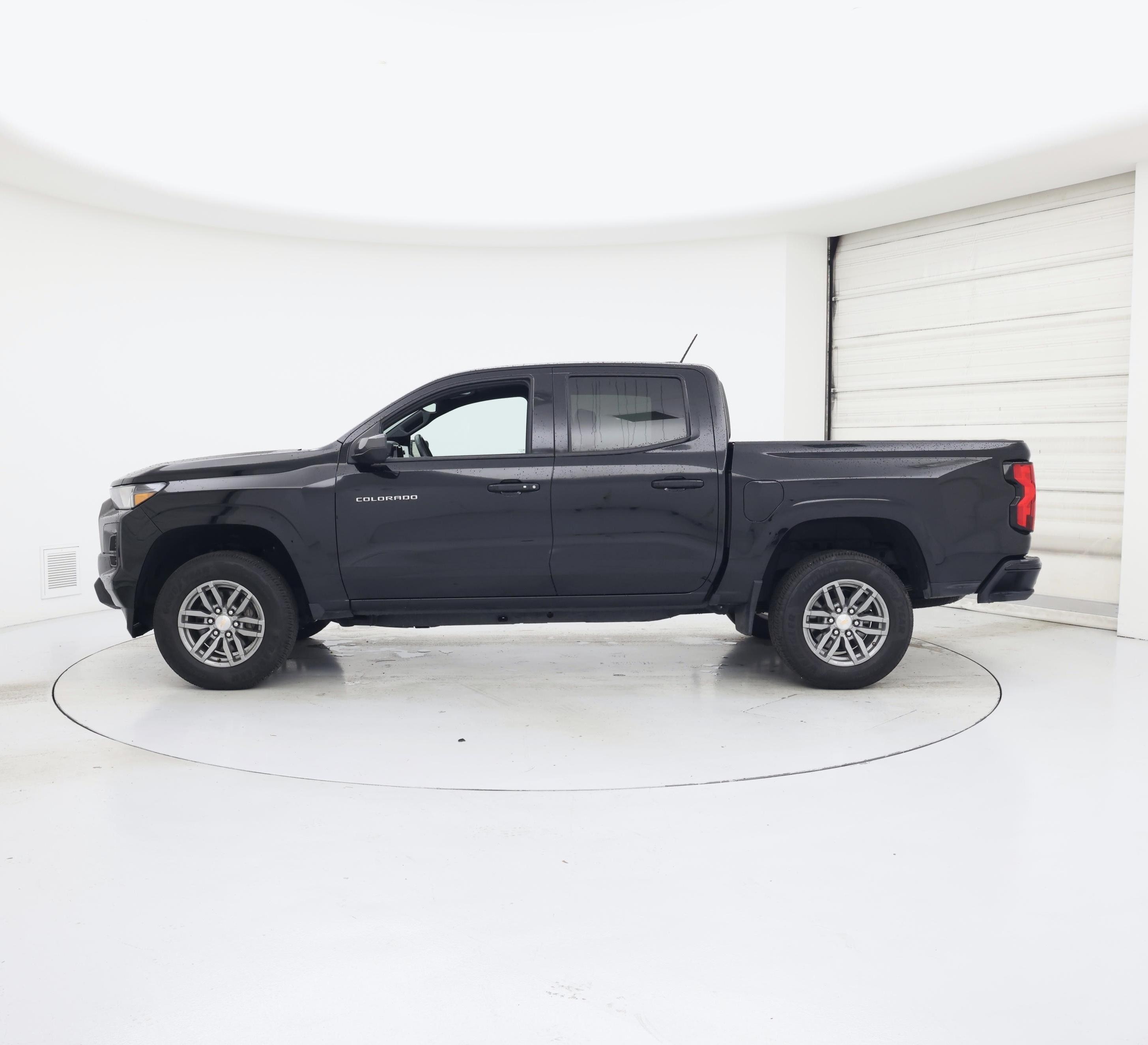 Thumbnail: 2025 Chevrolet Colorado - 3