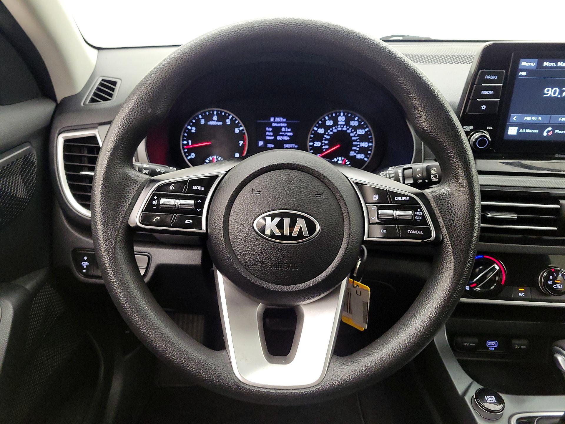 Thumbnail: 2021 Kia Seltos - 10