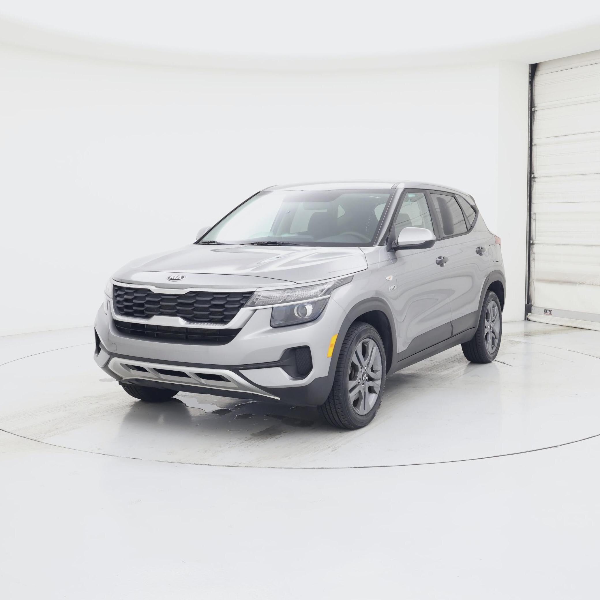 Thumbnail: 2021 Kia Seltos - 4
