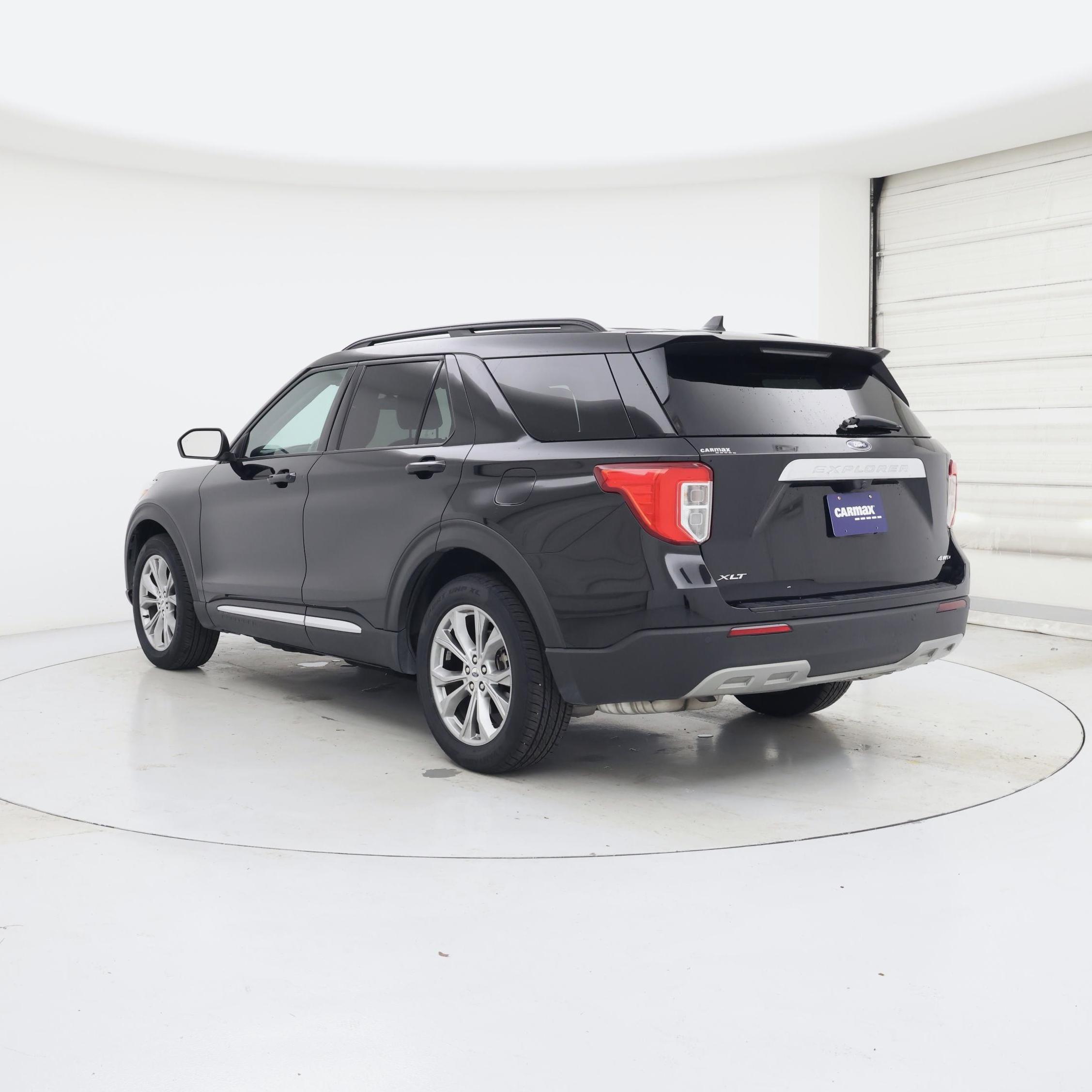 Thumbnail: 2021 Ford Explorer - 2