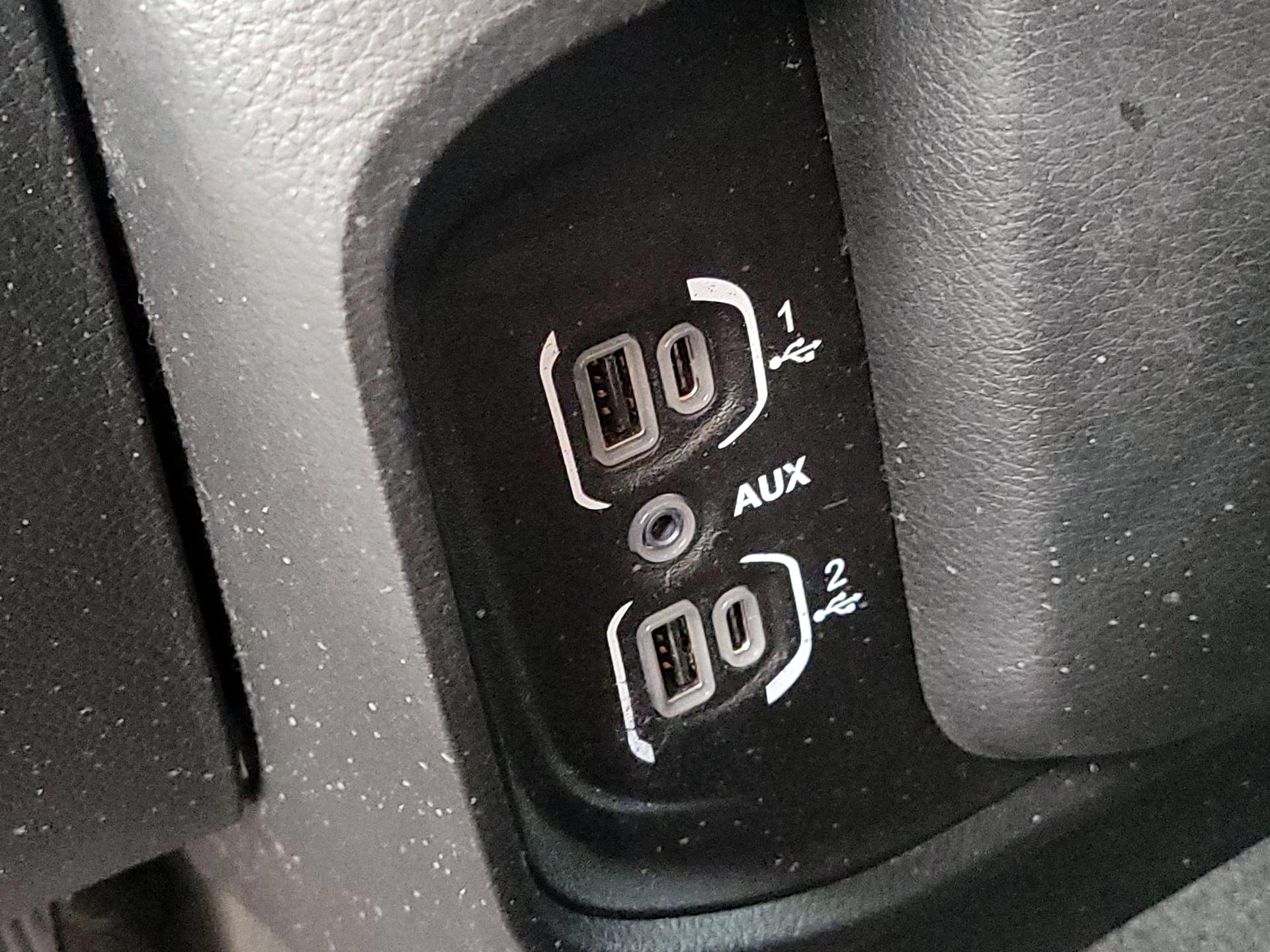 Thumbnail: 2021 RAM 1500 - 18