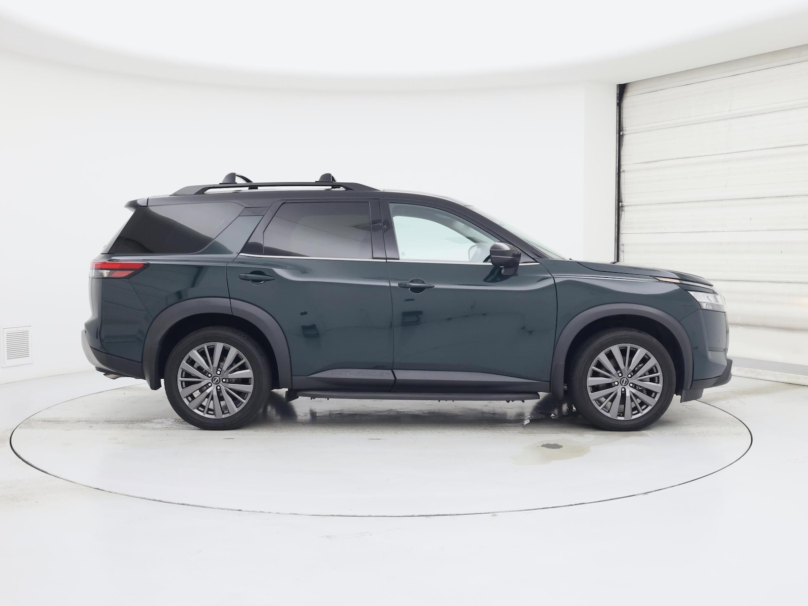 2023 Nissan Pathfinder SL - Photo 8