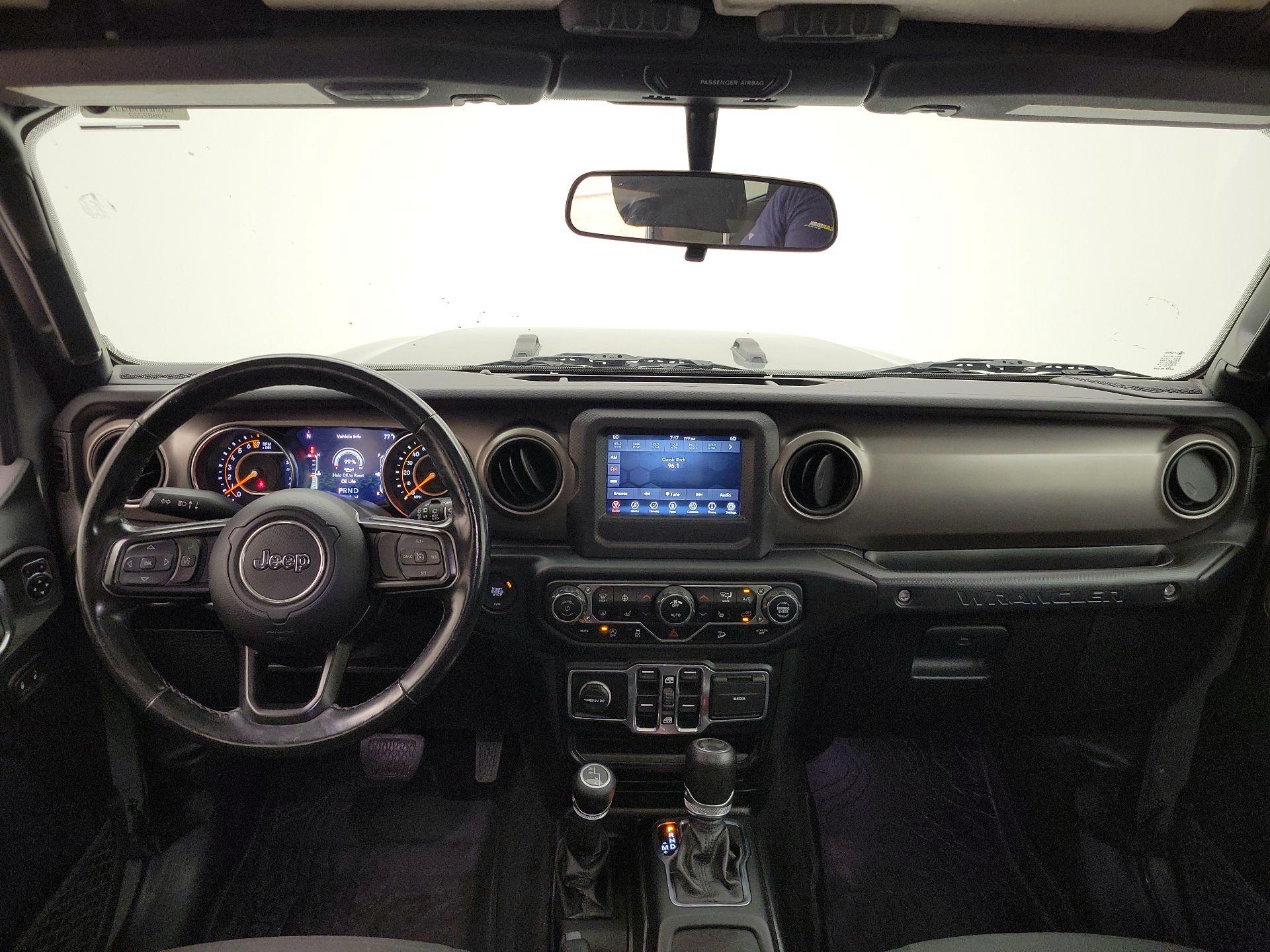 Thumbnail: 2020 Jeep Wrangler - 9