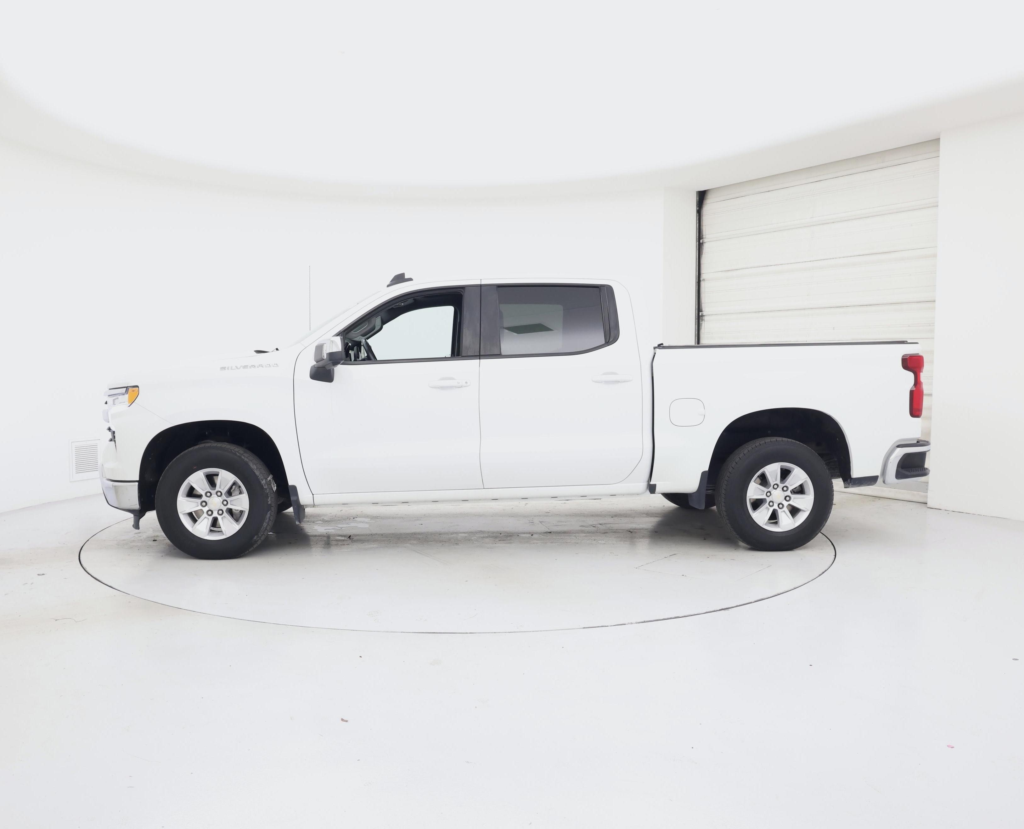 Thumbnail: 2023 Chevrolet Silverado 1500 - 3