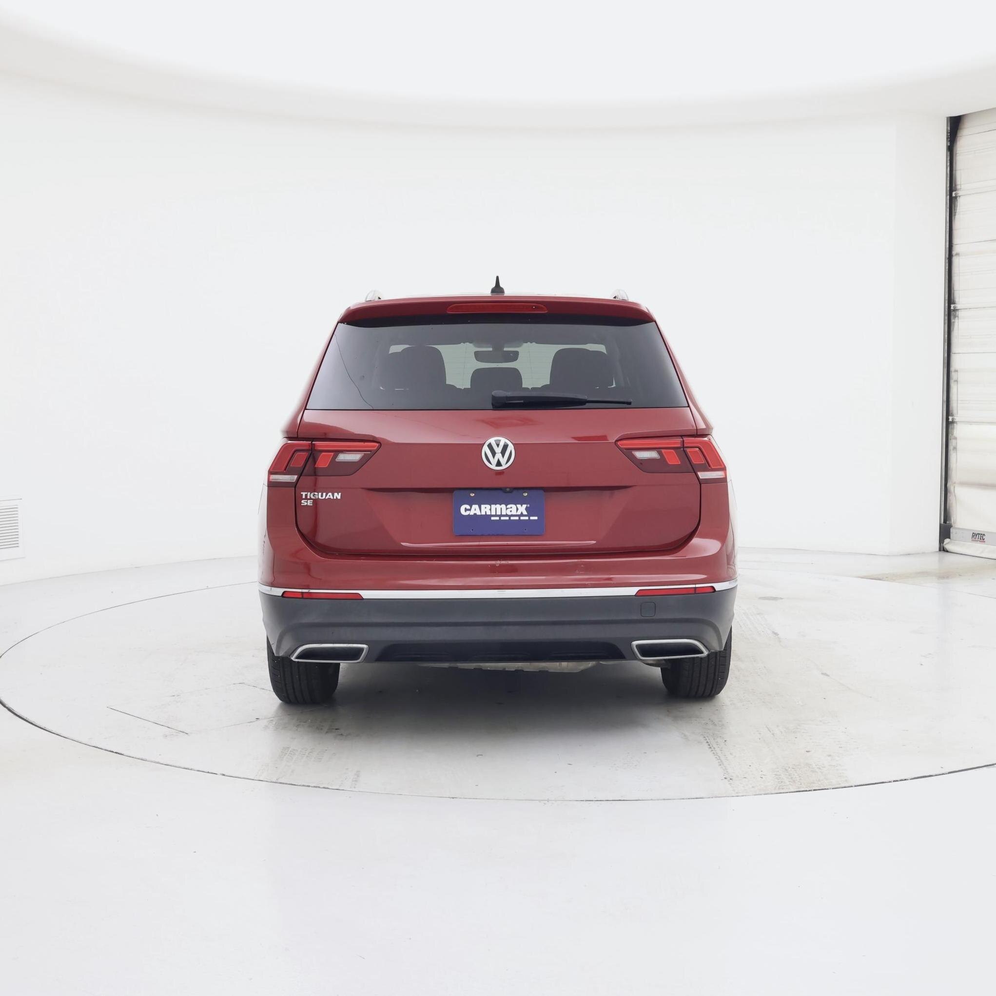 Thumbnail: 2021 Volkswagen Tiguan - 6