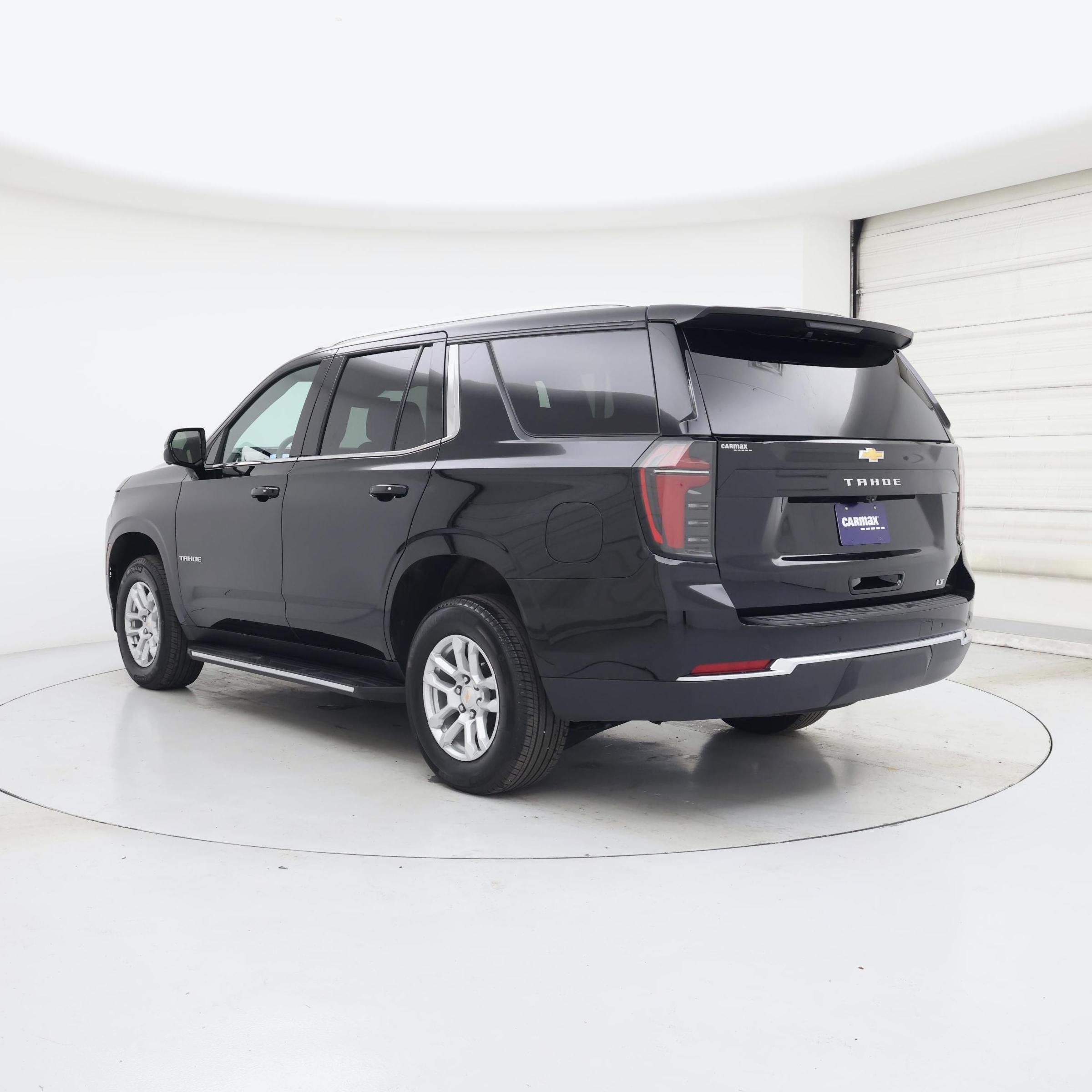 Thumbnail: 2025 Chevrolet Tahoe - 2