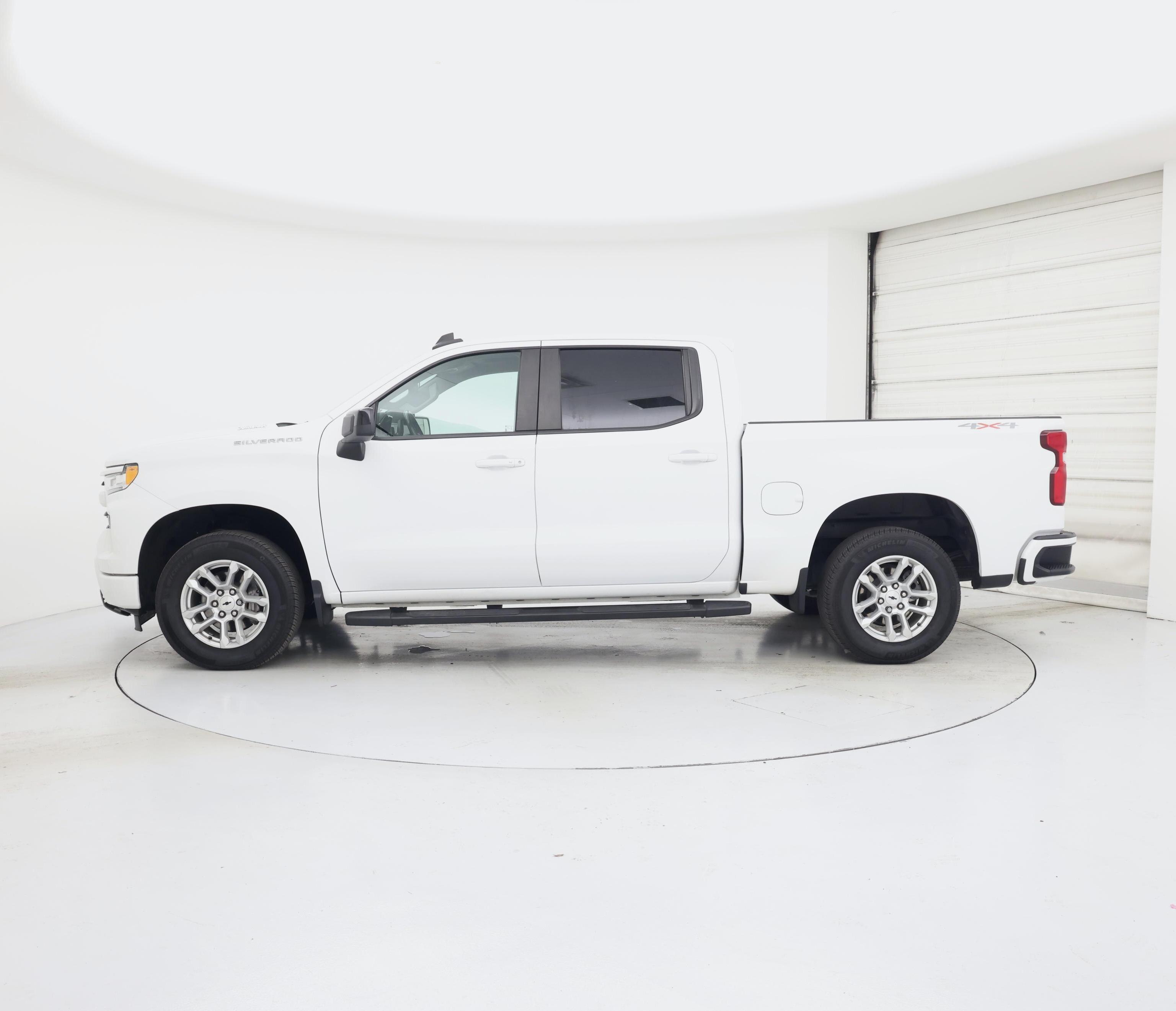 Thumbnail: 2022 Chevrolet Silverado 1500 - 3