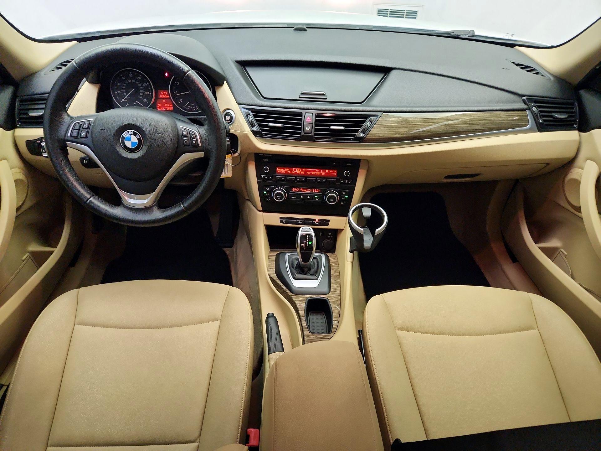 Thumbnail: 2015 BMW X1 - 9