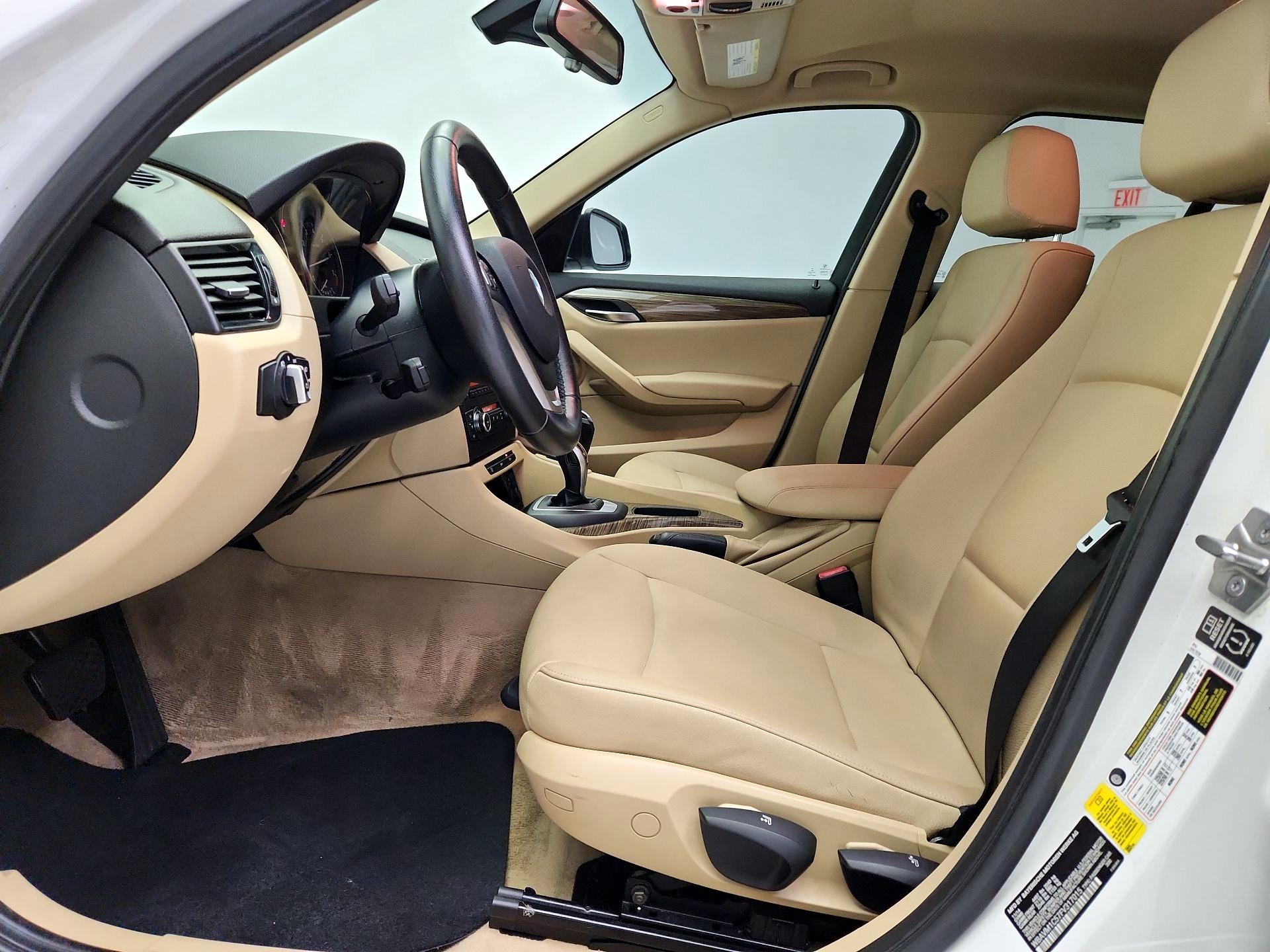 Thumbnail: 2015 BMW X1 - 11
