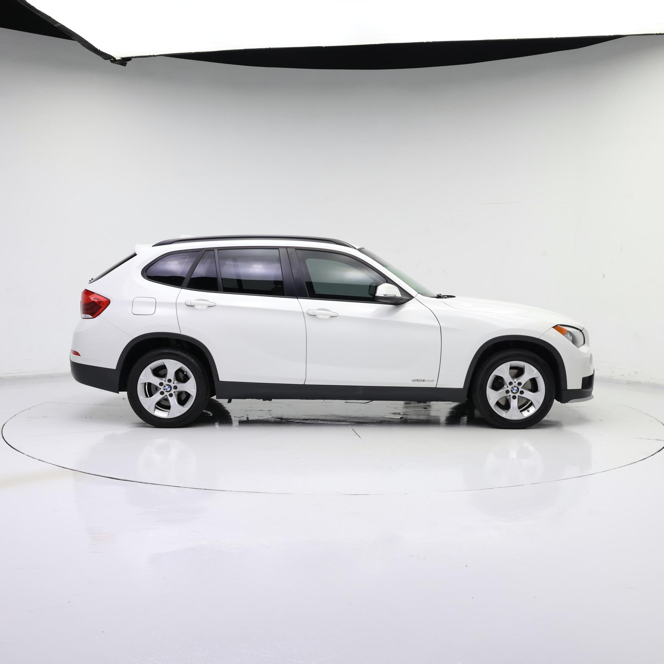 Thumbnail: 2015 BMW X1 - 7