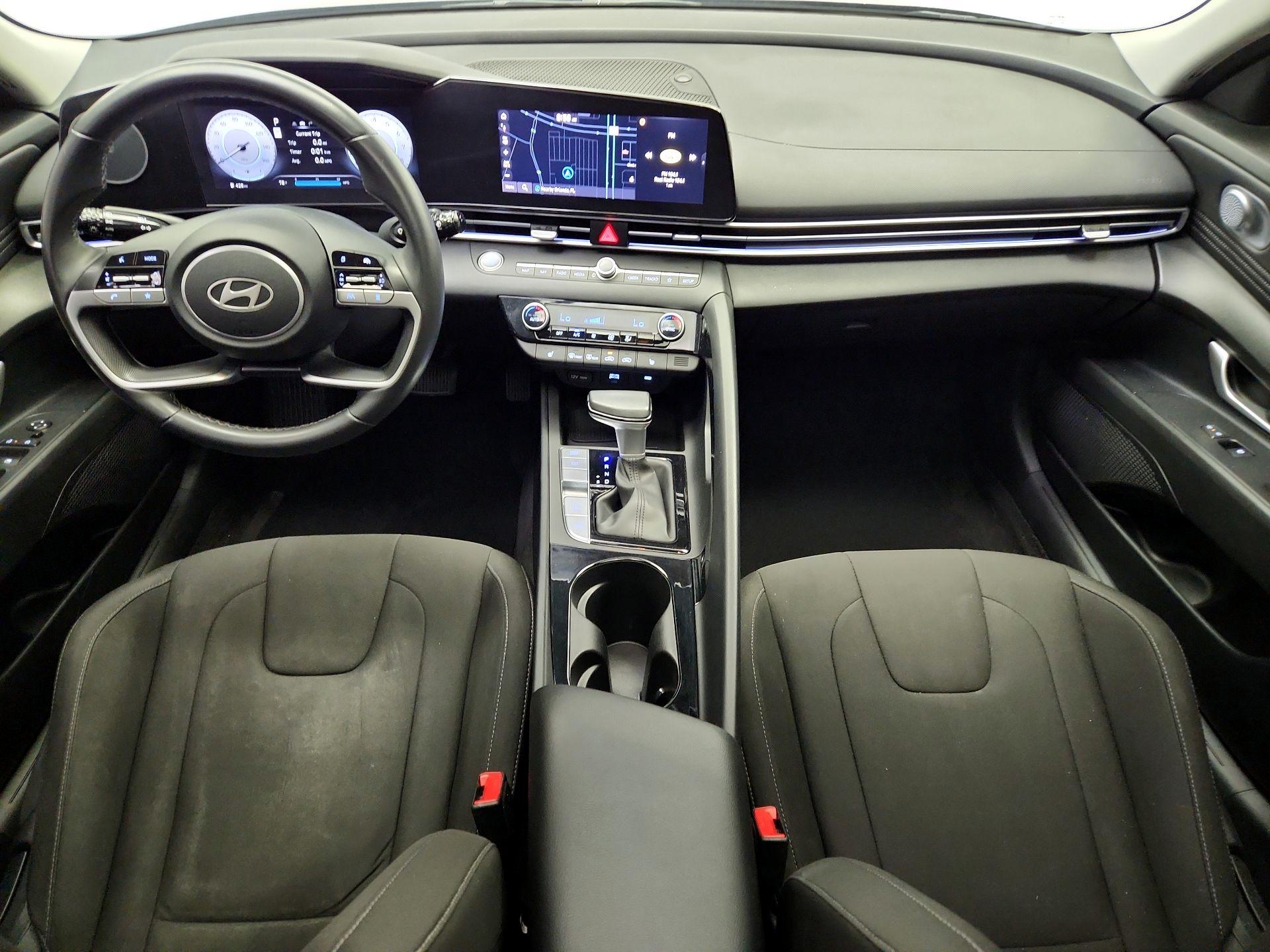 Thumbnail: 2024 Hyundai Elantra - 9