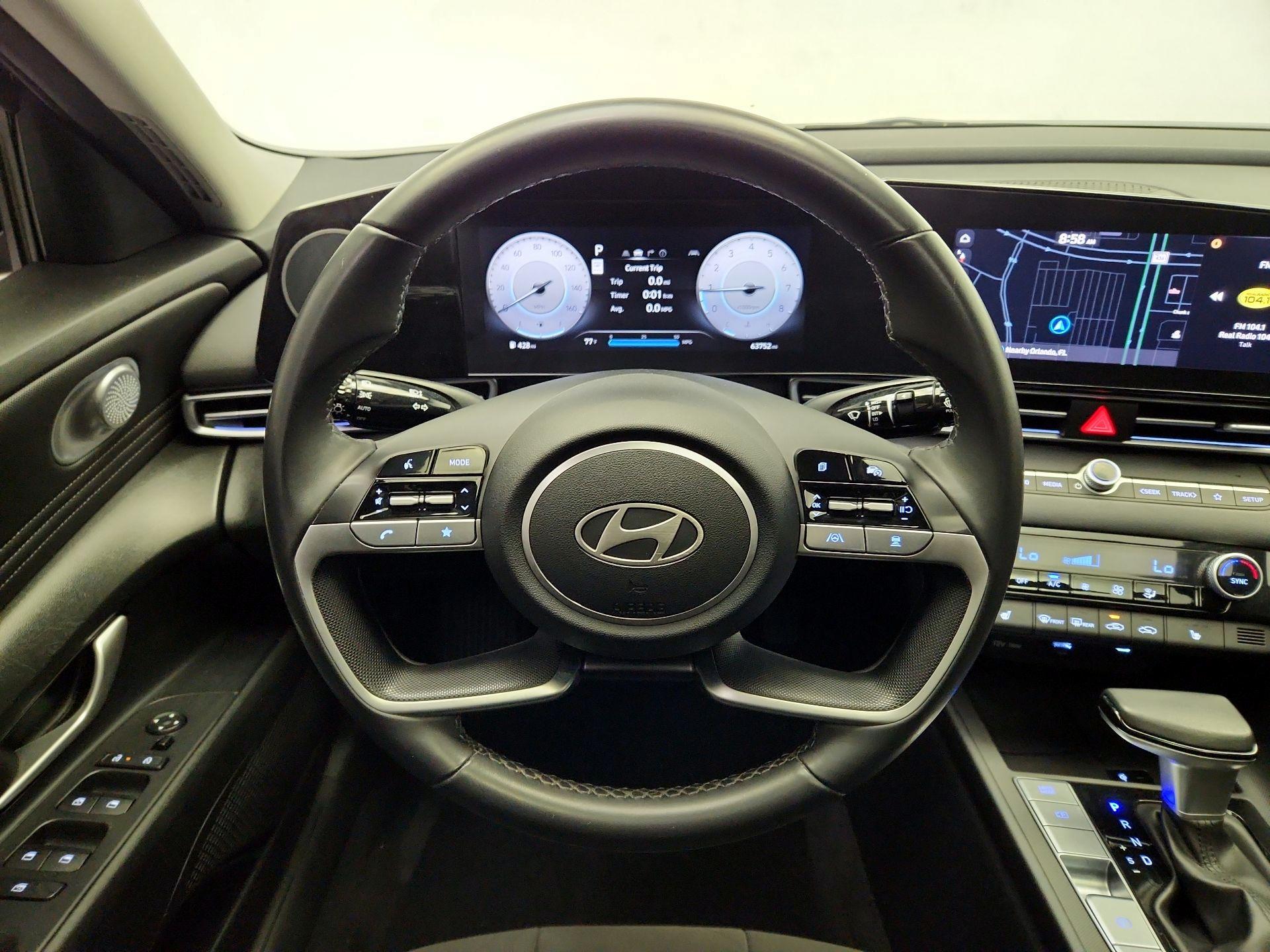 Thumbnail: 2024 Hyundai Elantra - 10