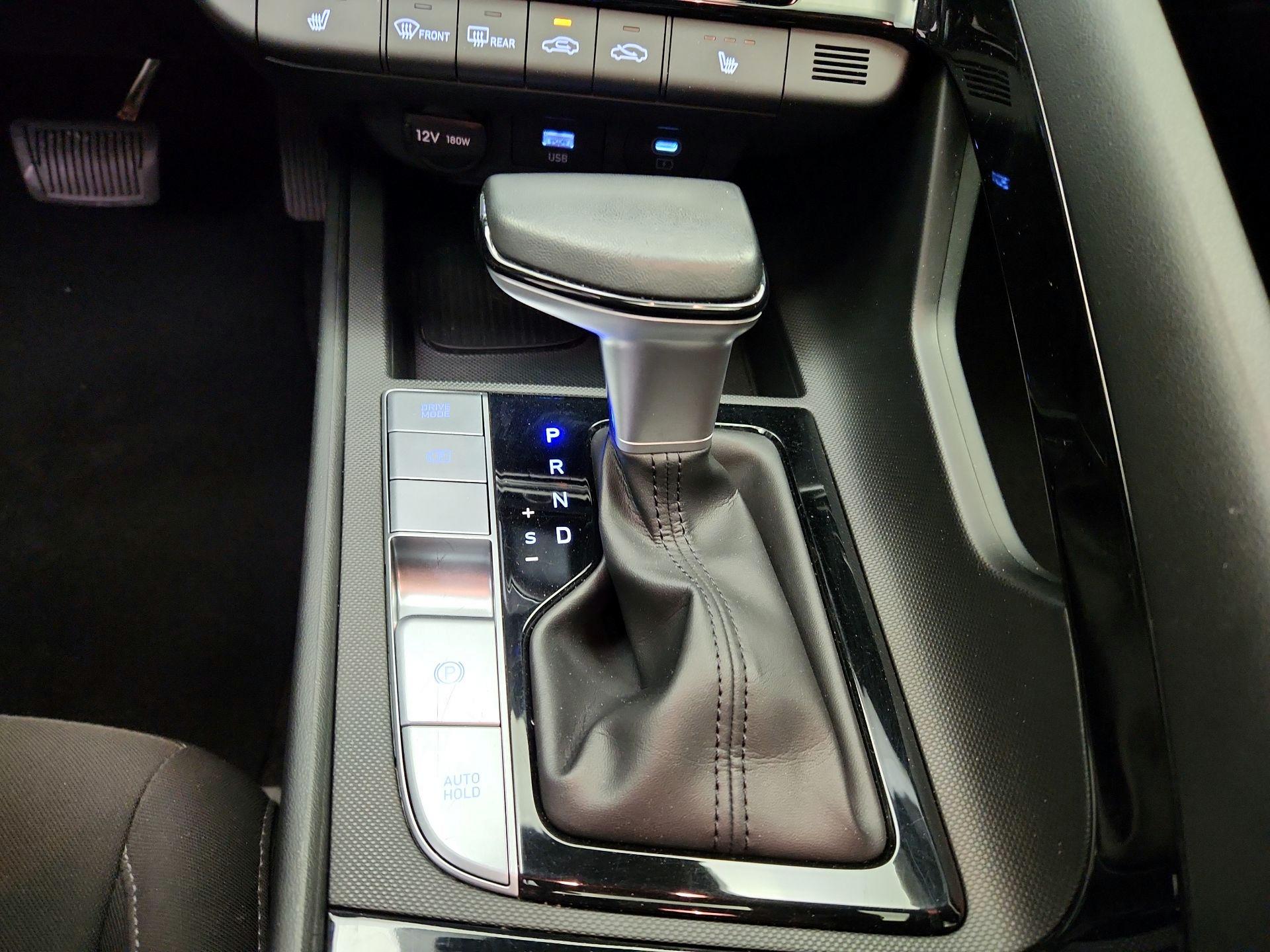 Thumbnail: 2024 Hyundai Elantra - 18