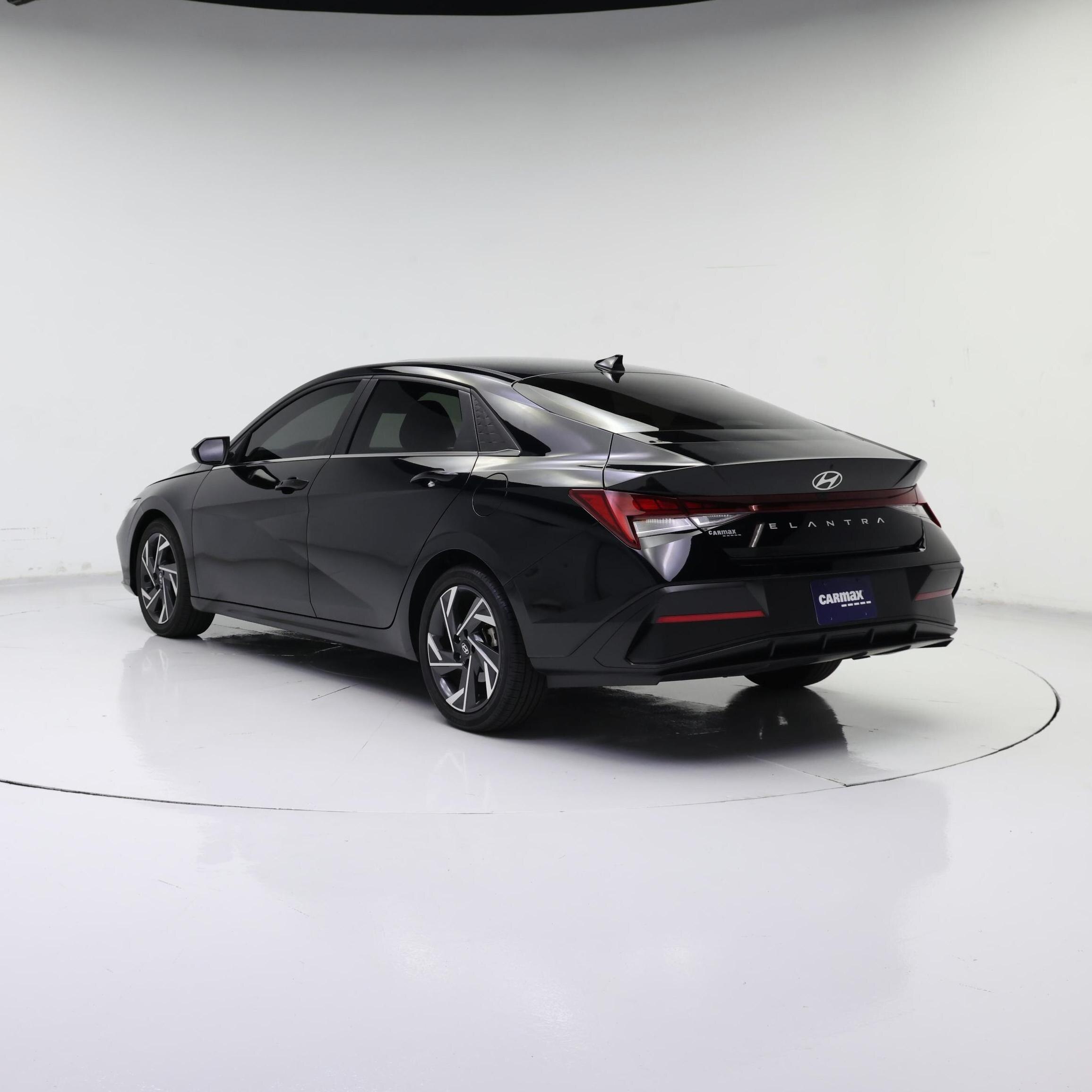 Thumbnail: 2024 Hyundai Elantra - 2