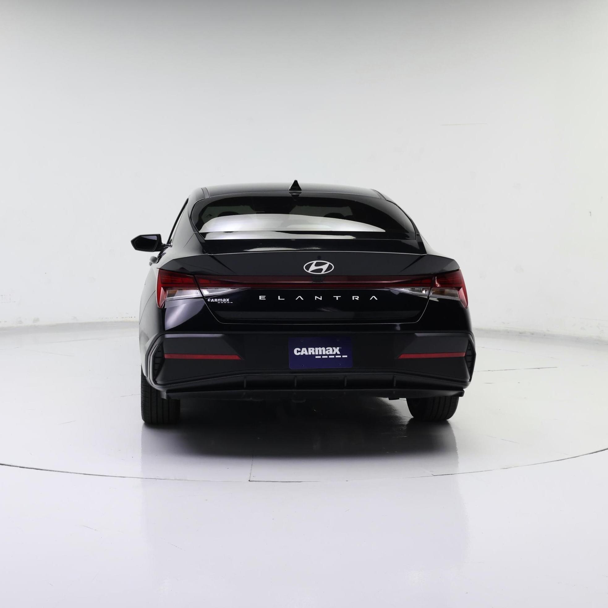 Thumbnail: 2024 Hyundai Elantra - 6