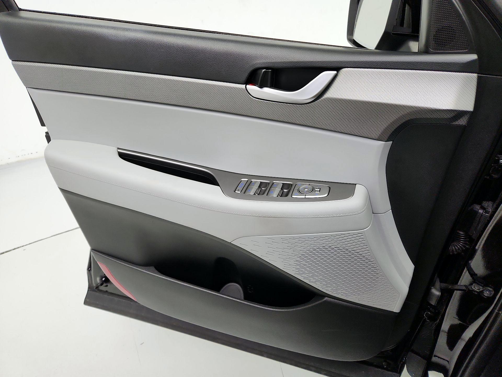Thumbnail: 2023 Hyundai Palisade - 12