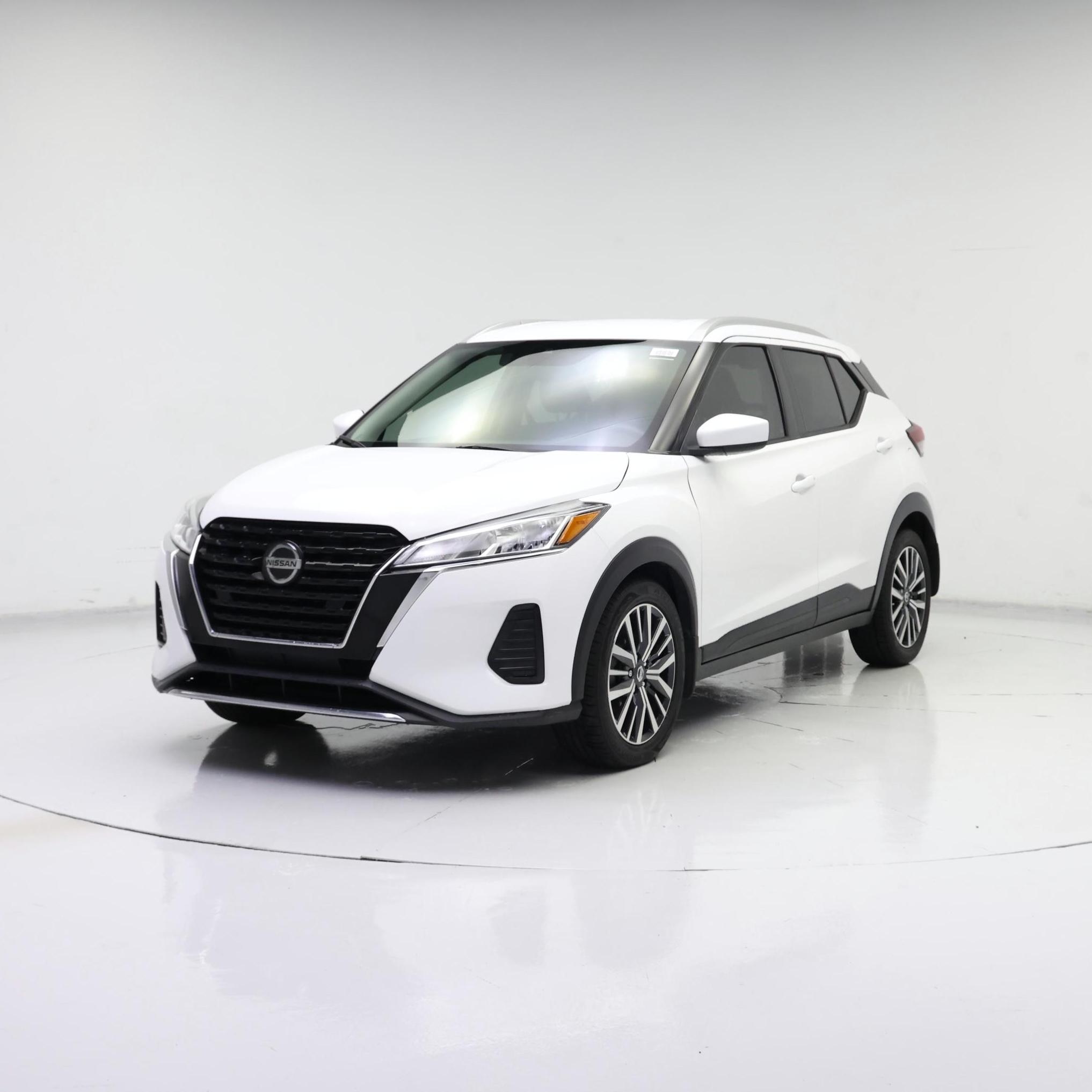 Thumbnail: 2021 Nissan Kicks - 4