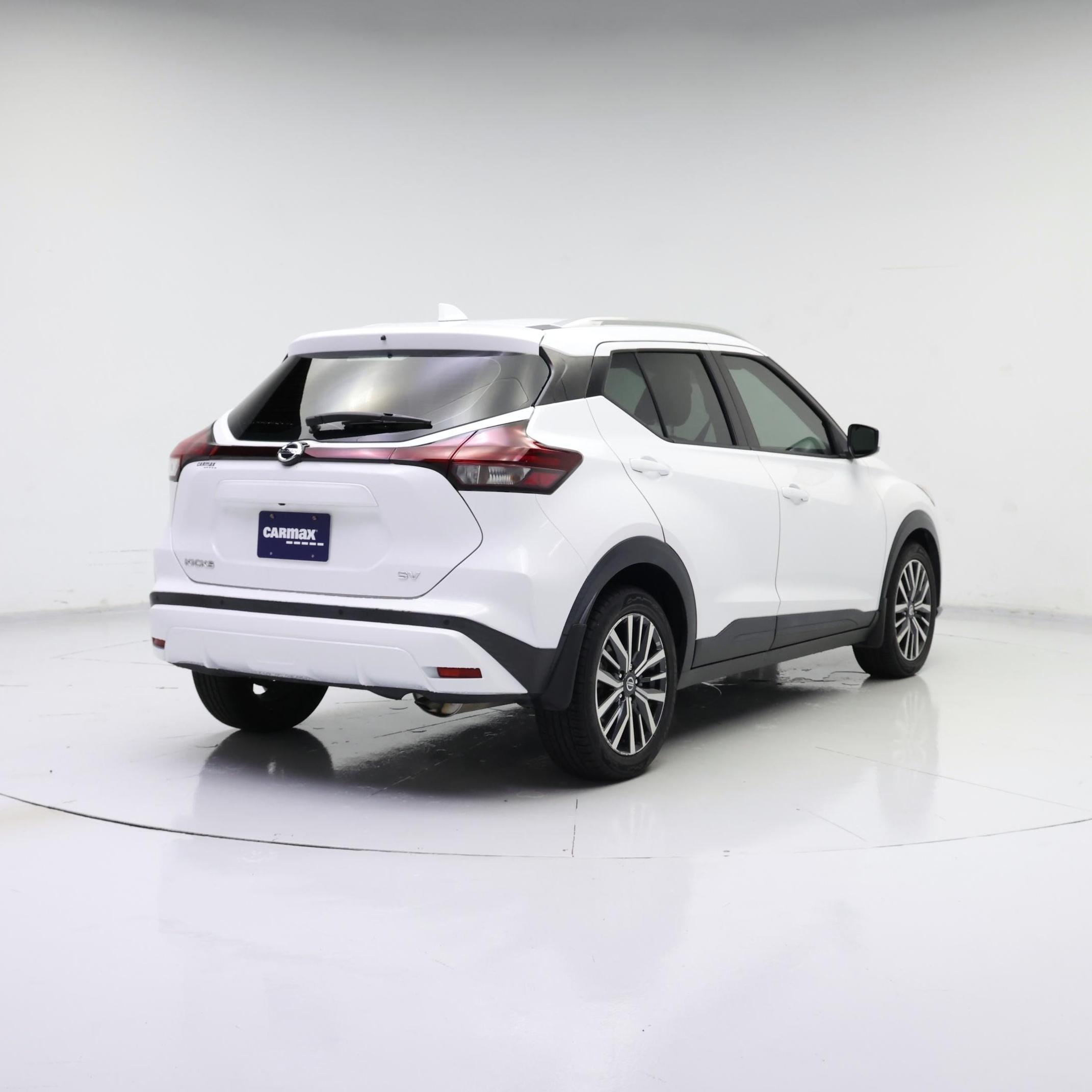 Thumbnail: 2021 Nissan Kicks - 8