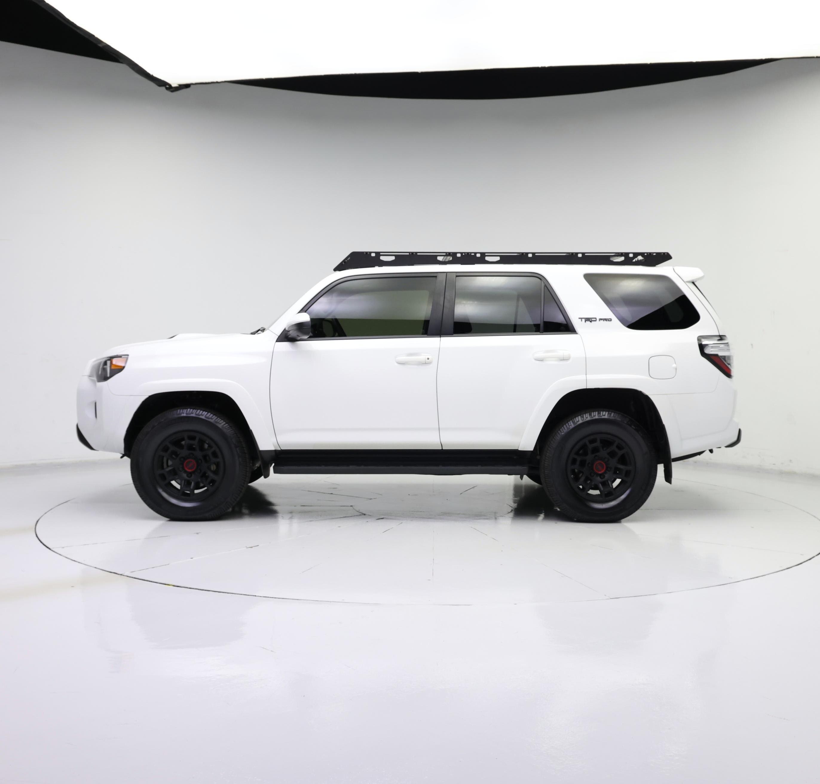 Thumbnail: 2022 Toyota 4Runner - 3