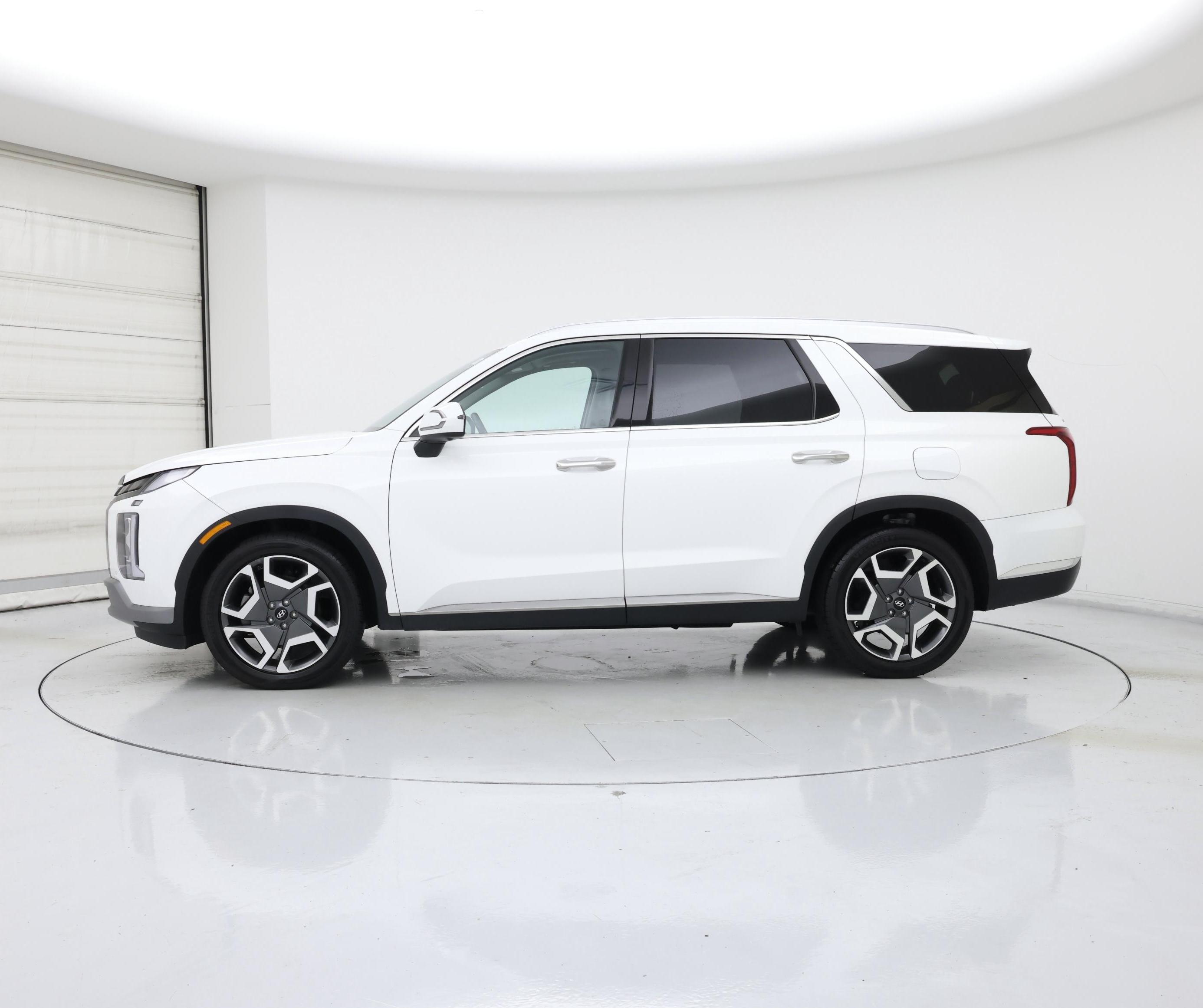 Thumbnail: 2023 Hyundai Palisade - 3