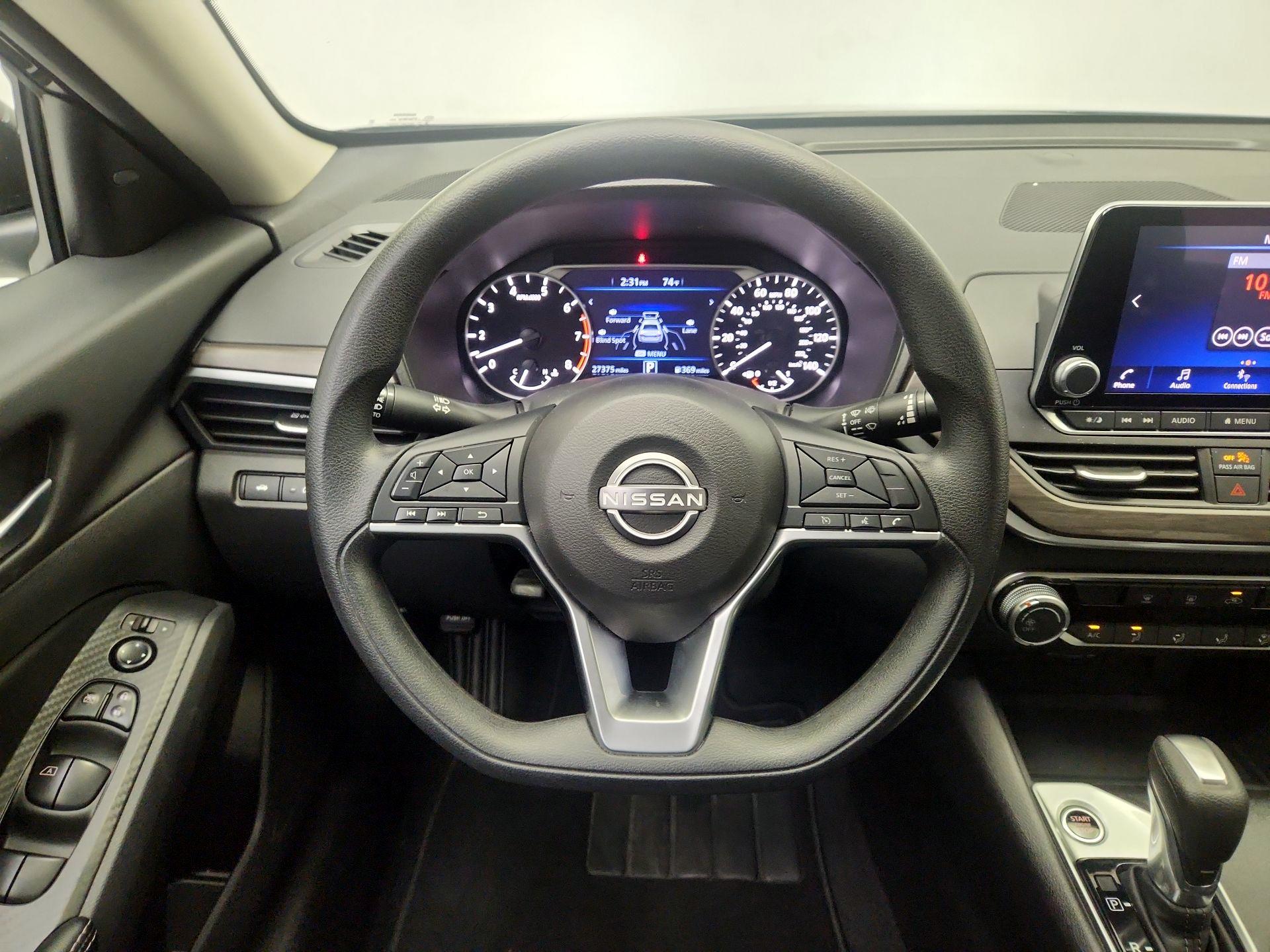 Thumbnail: 2025 Nissan Altima - 10