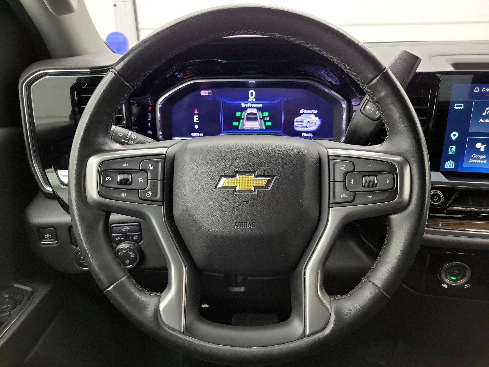 Thumbnail: 2024 Chevrolet Silverado 1500 - 10