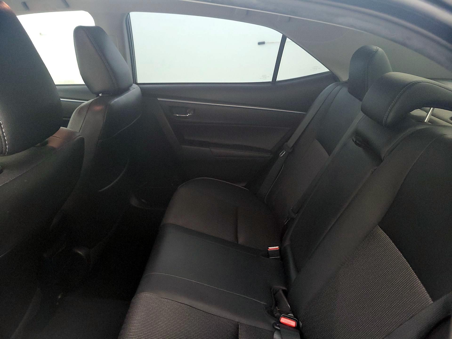 Thumbnail: 2016 Toyota Corolla - 19
