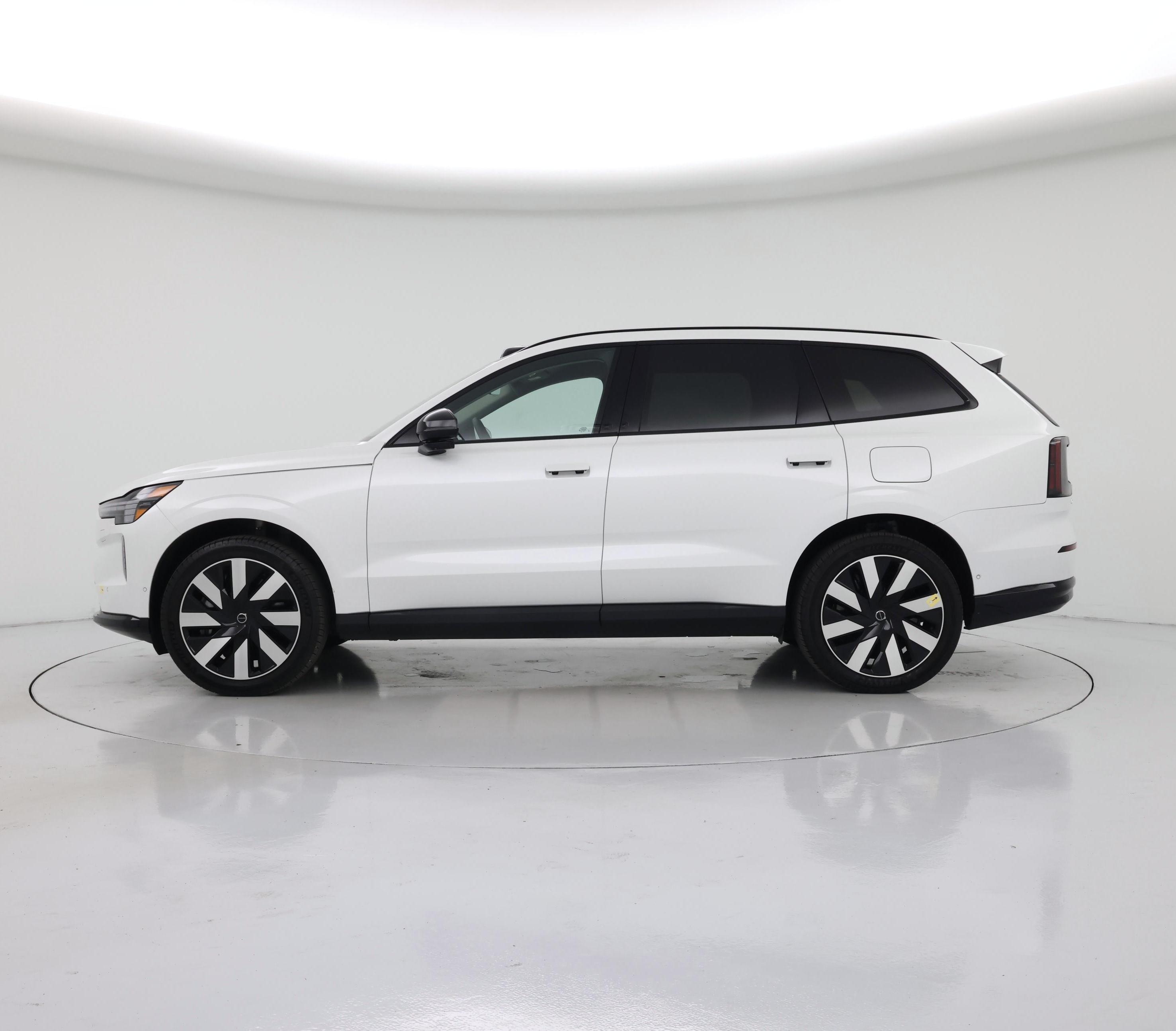 Thumbnail: 2025 Volvo EX90 - 3
