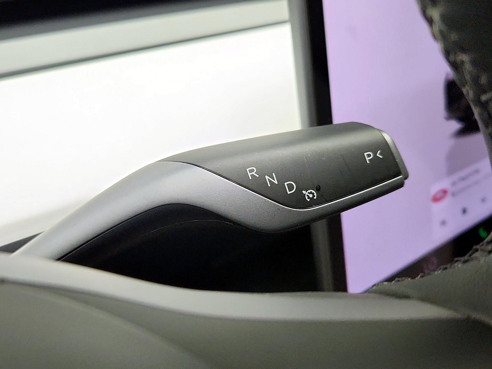 Thumbnail: 2023 Tesla Model 3 - 17