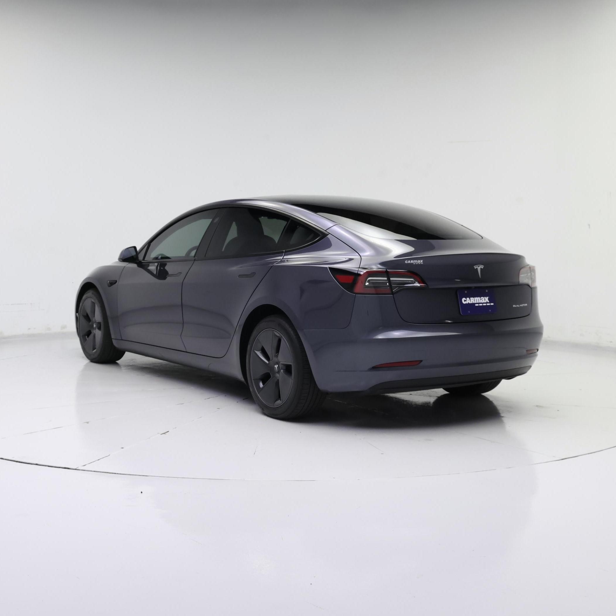 Thumbnail: 2023 Tesla Model 3 - 2