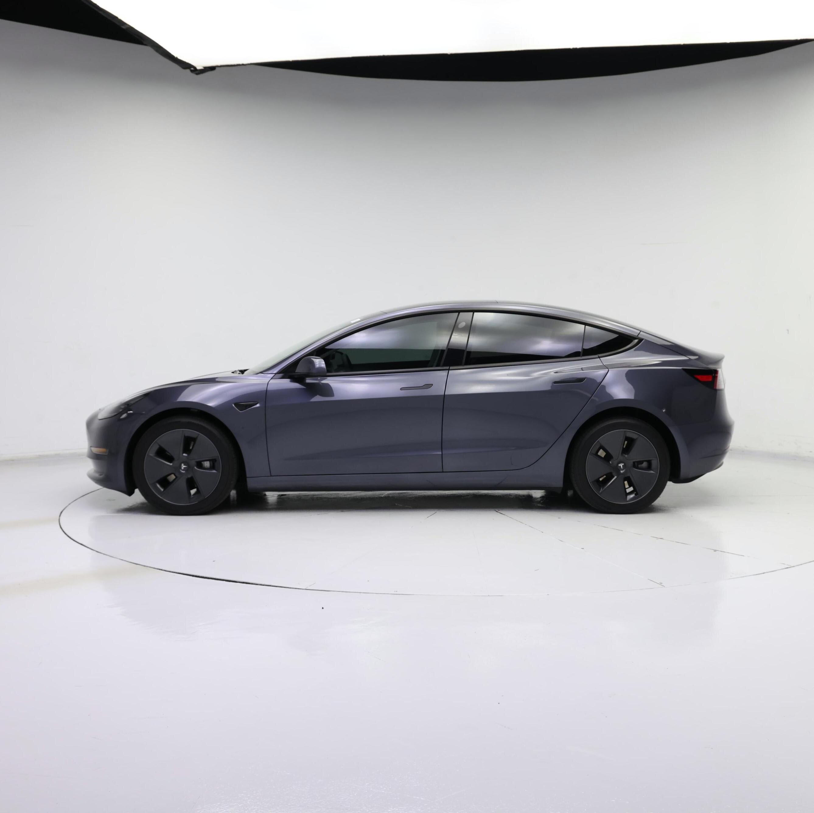 Thumbnail: 2023 Tesla Model 3 - 3