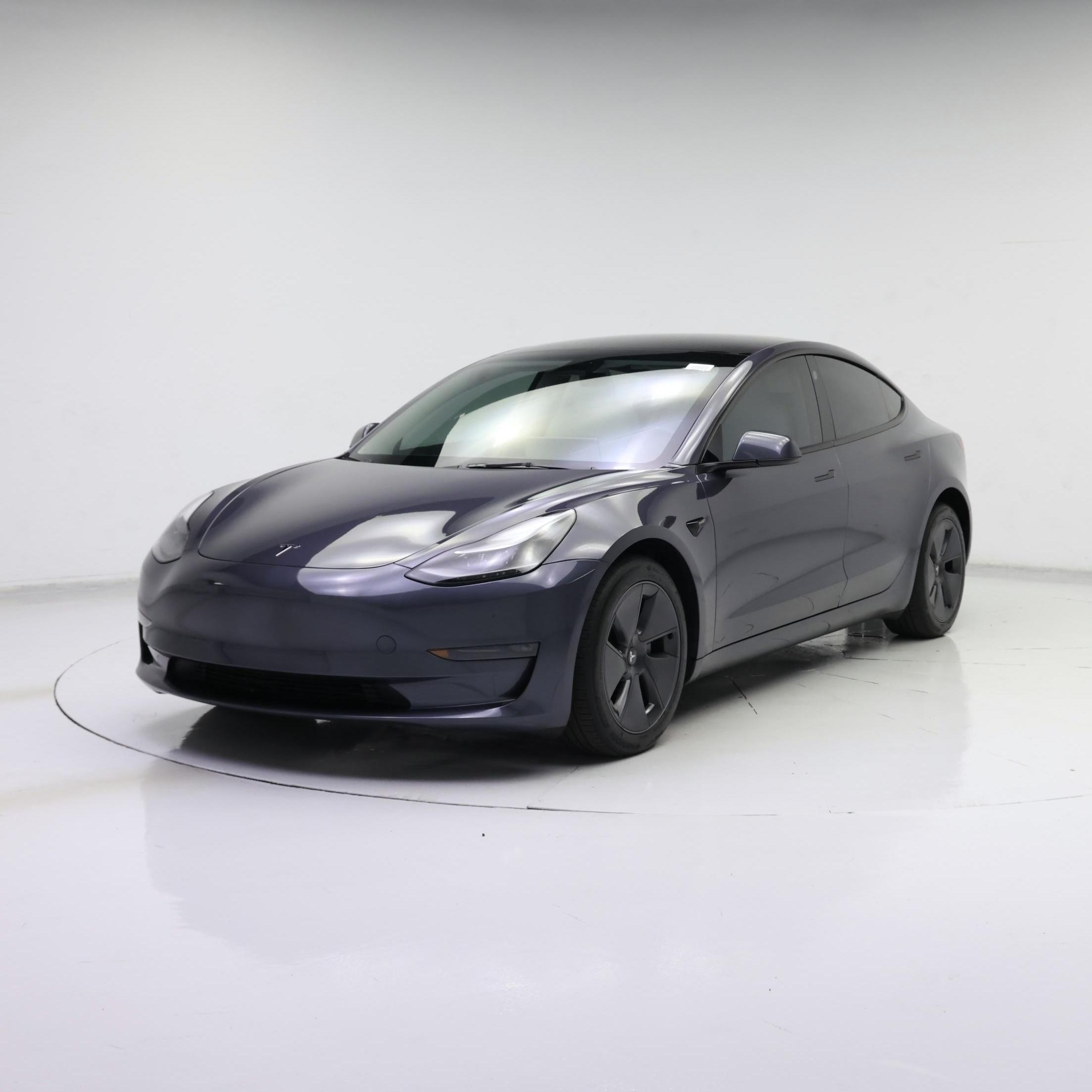 Thumbnail: 2023 Tesla Model 3 - 4