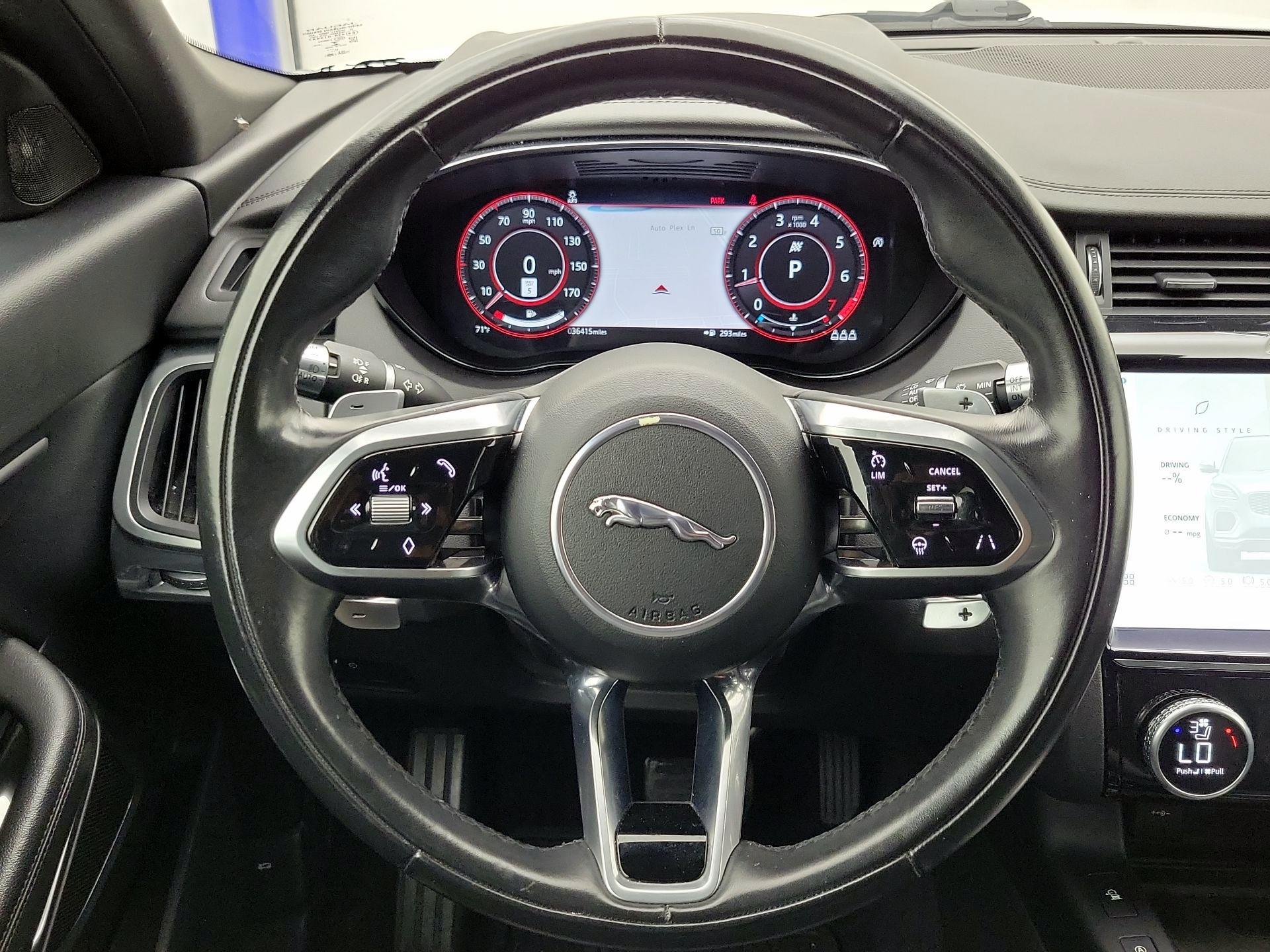 Thumbnail: 2022 Jaguar E-Pace - 10