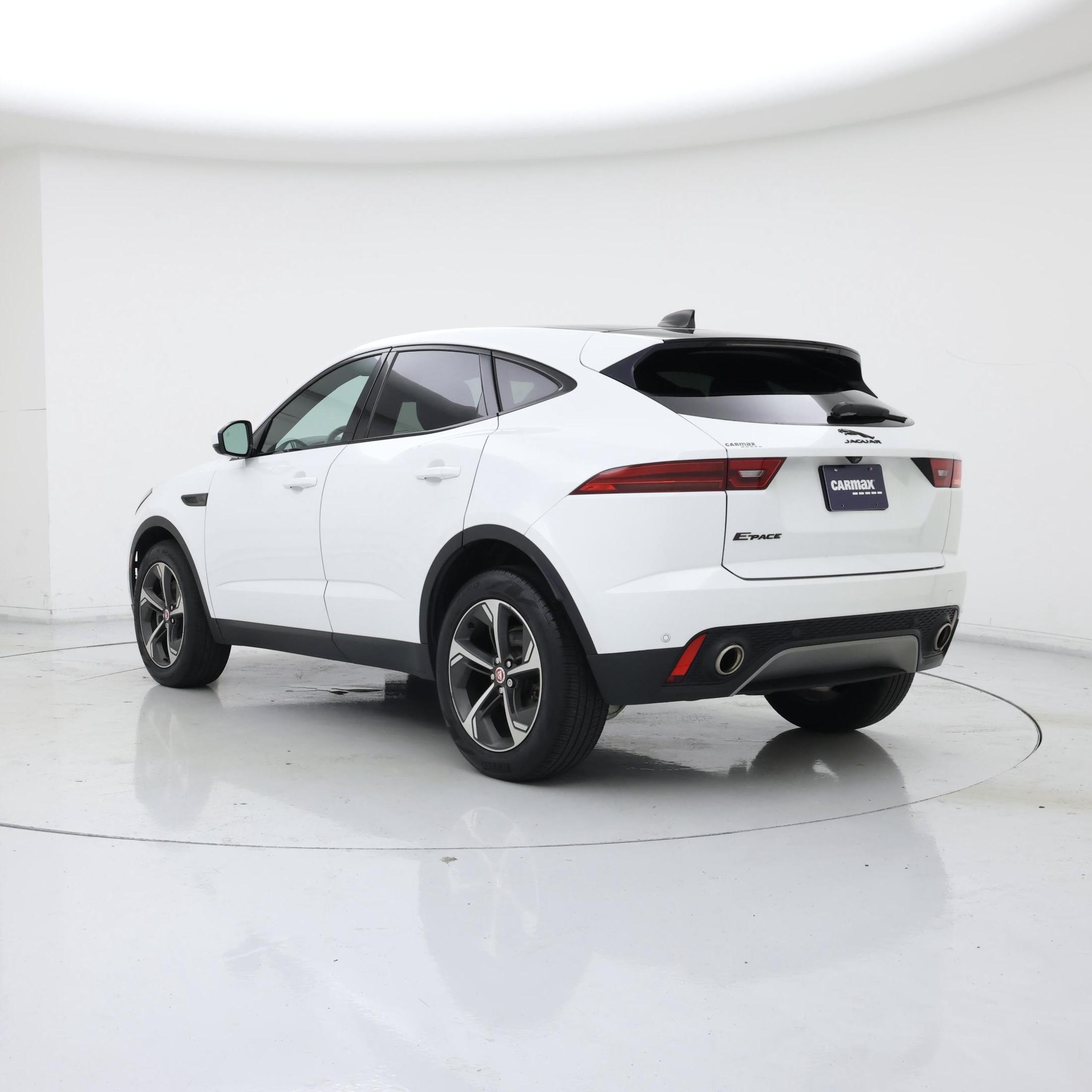 Thumbnail: 2022 Jaguar E-Pace - 2