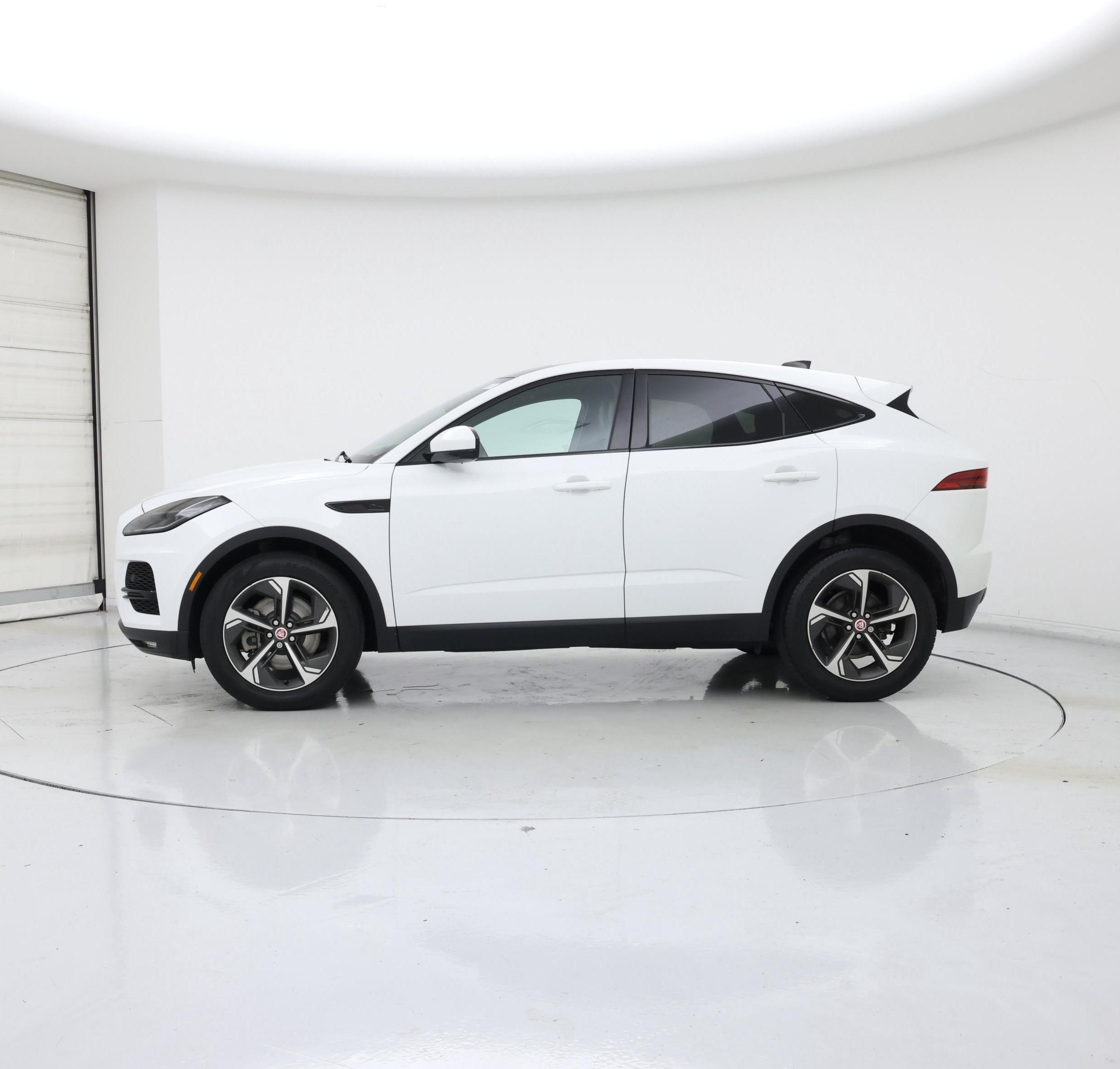 Thumbnail: 2022 Jaguar E-Pace - 3