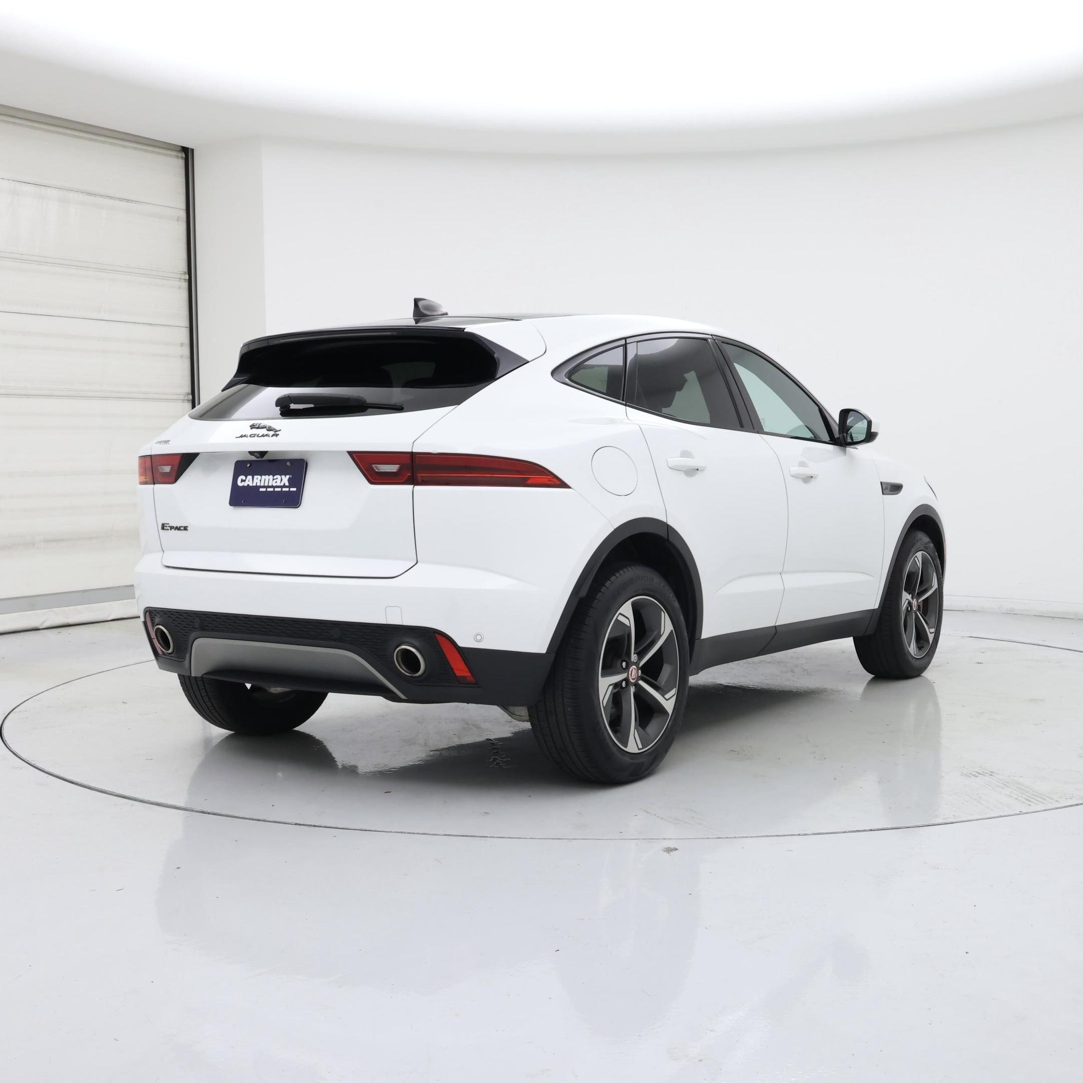 Thumbnail: 2022 Jaguar E-Pace - 8