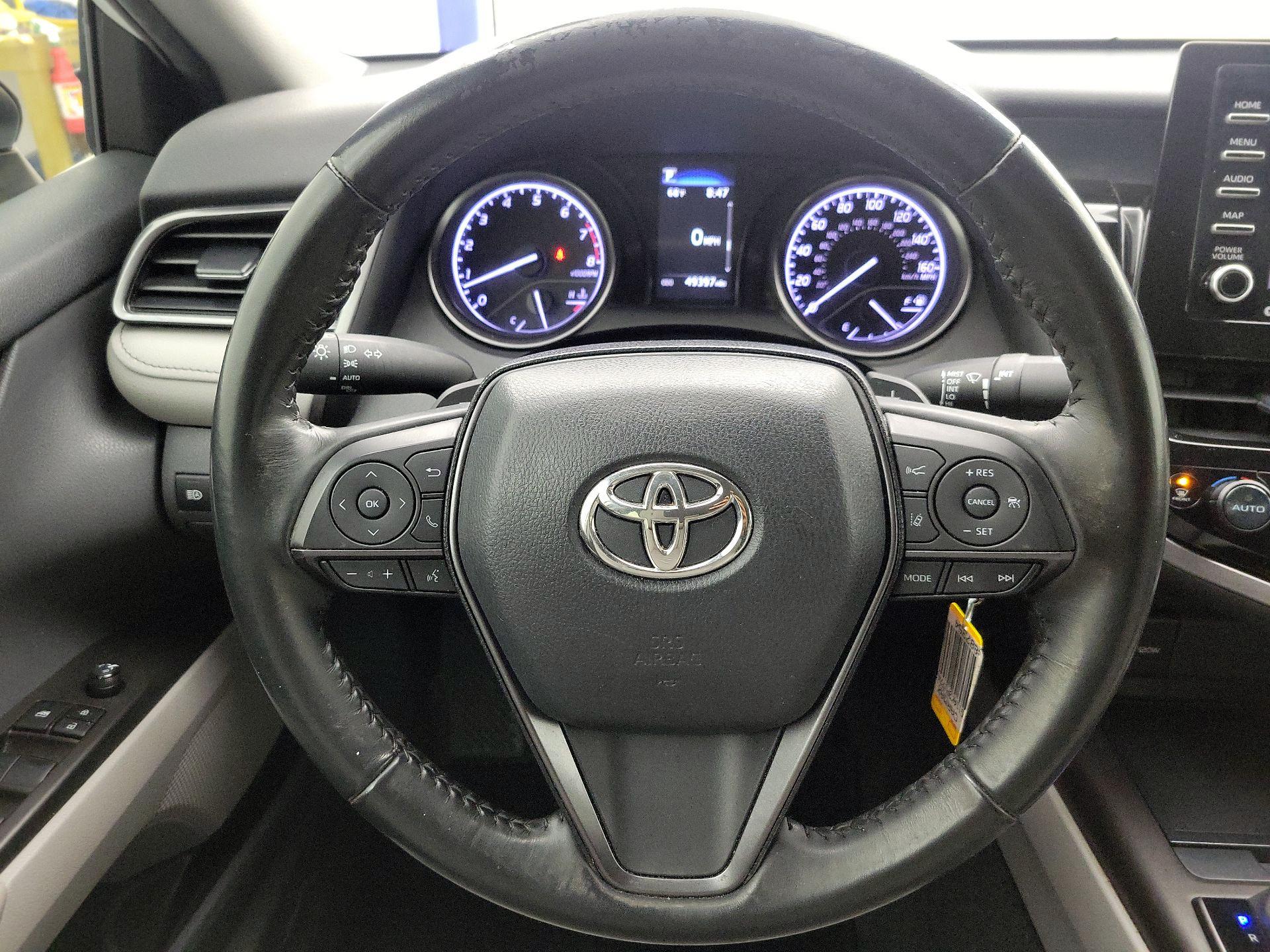 Thumbnail: 2023 Toyota Camry - 10