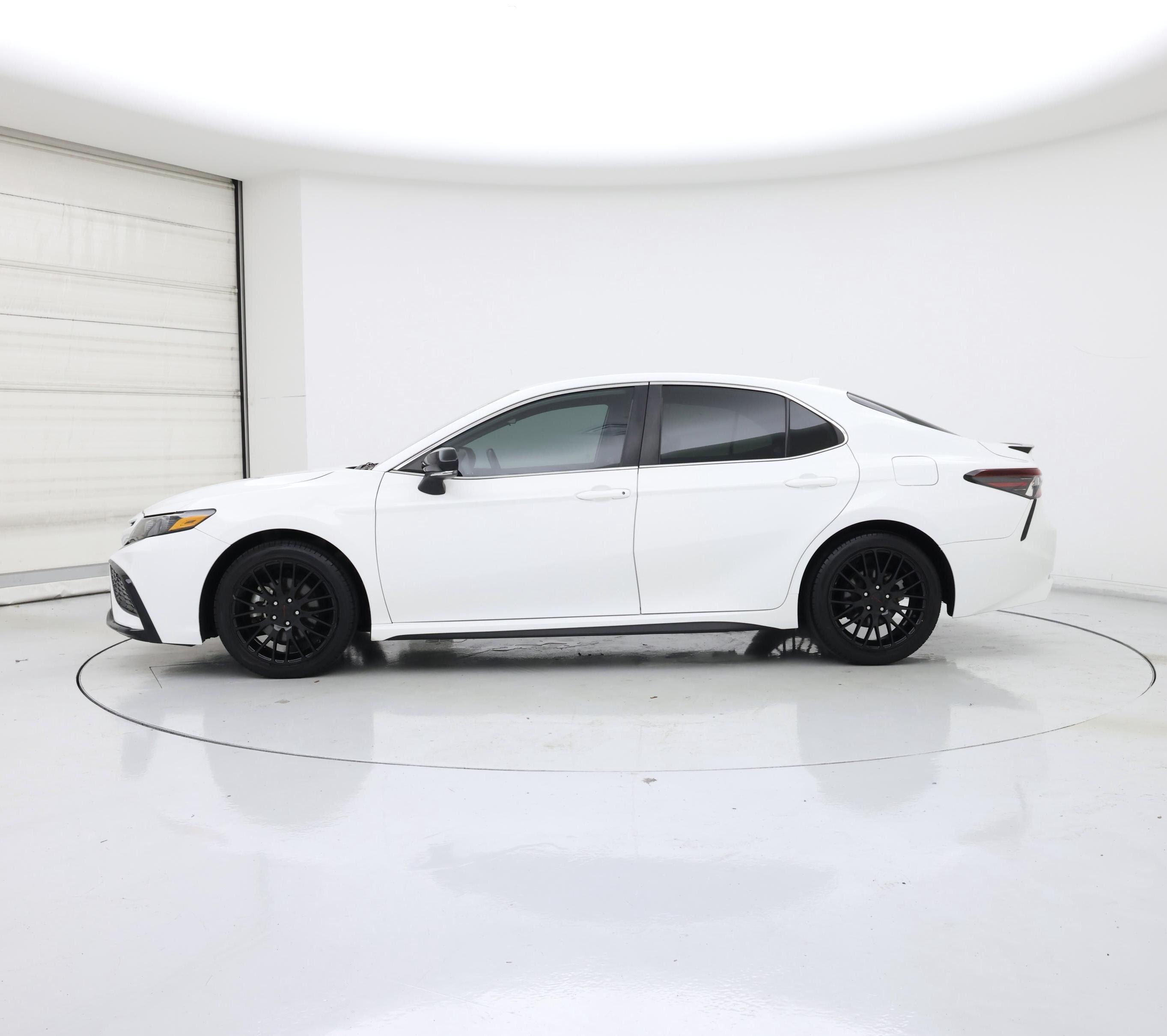 Thumbnail: 2023 Toyota Camry - 3