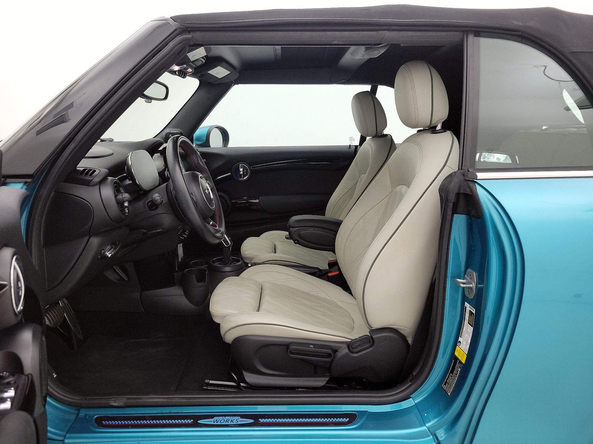 Thumbnail: 2021 MINI Cooper - 11