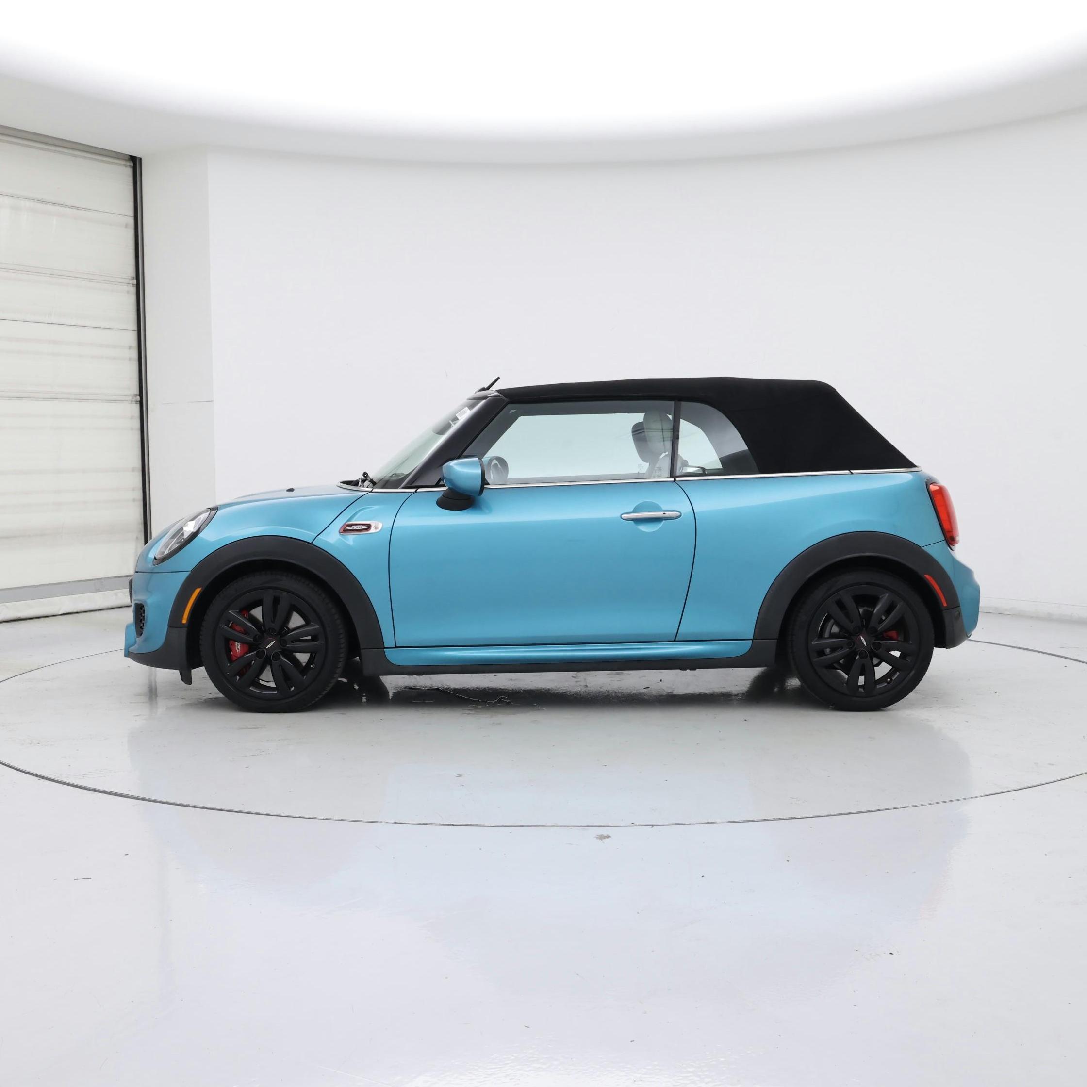 Thumbnail: 2021 MINI Cooper - 3