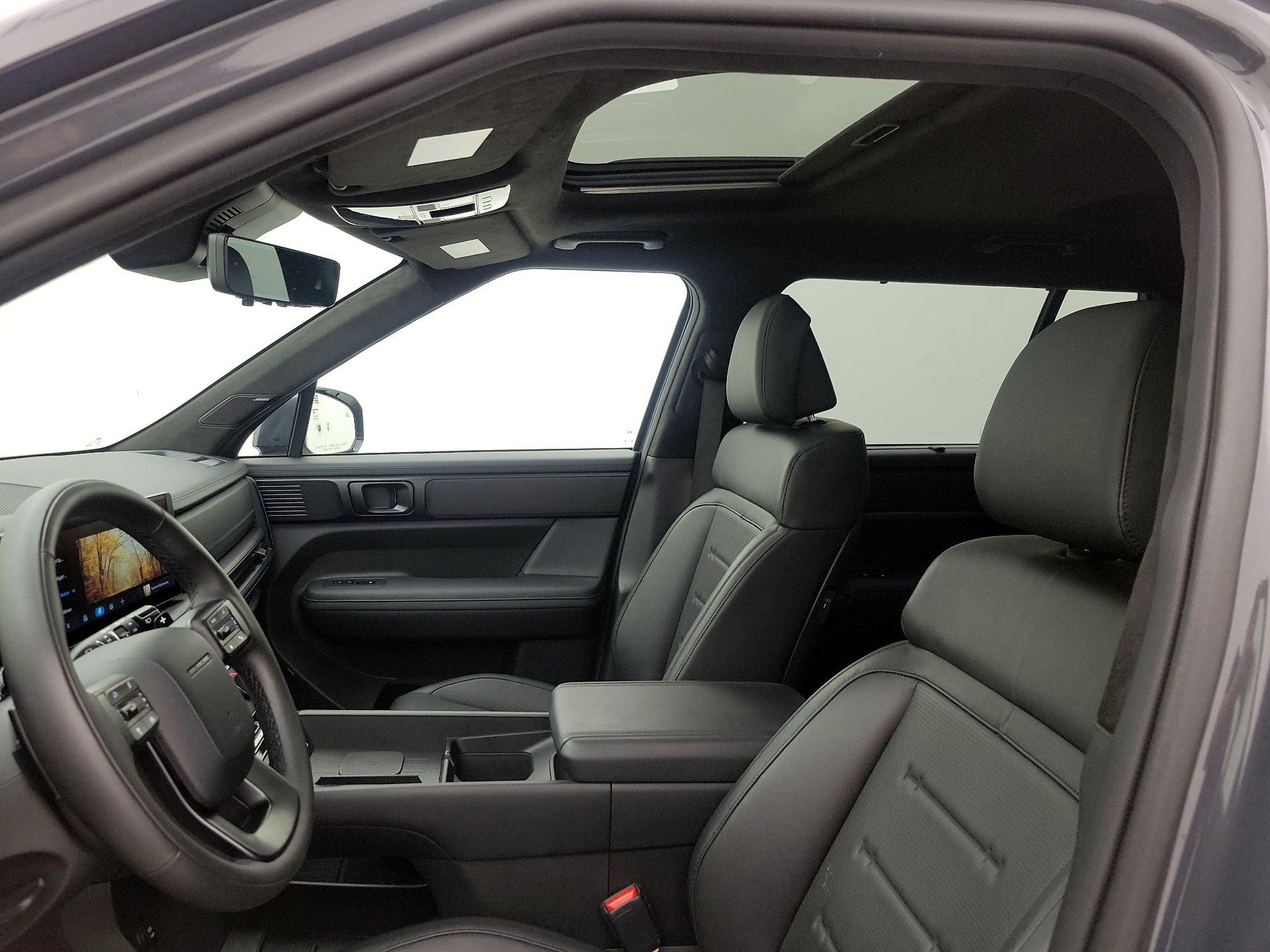 Thumbnail: 2025 Hyundai Santa Fe - 19