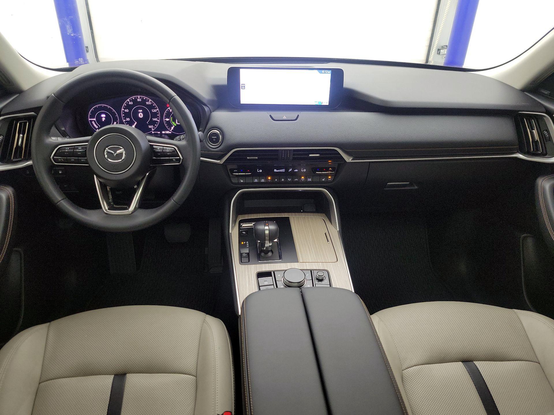 Thumbnail: 2024 Mazda CX-90 - 9