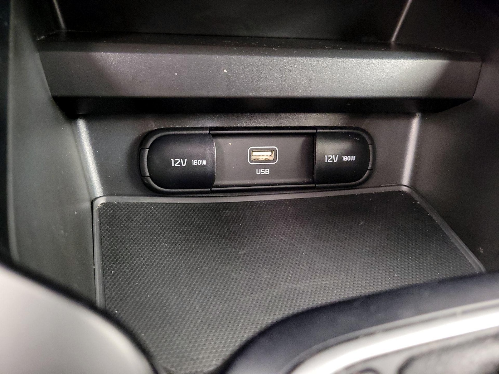 2025 Kia Soul LX - Photo 19