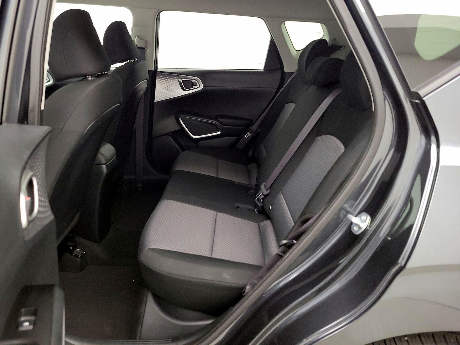 2025 Kia Soul LX - Photo 20